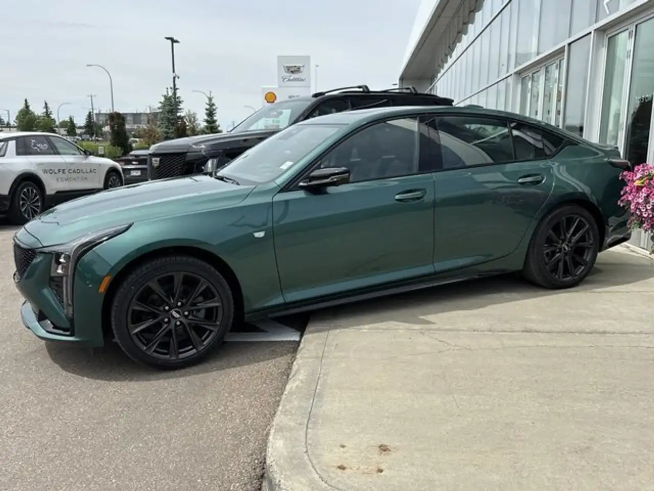 Cadillac CT5 снимка Cadillac CT5