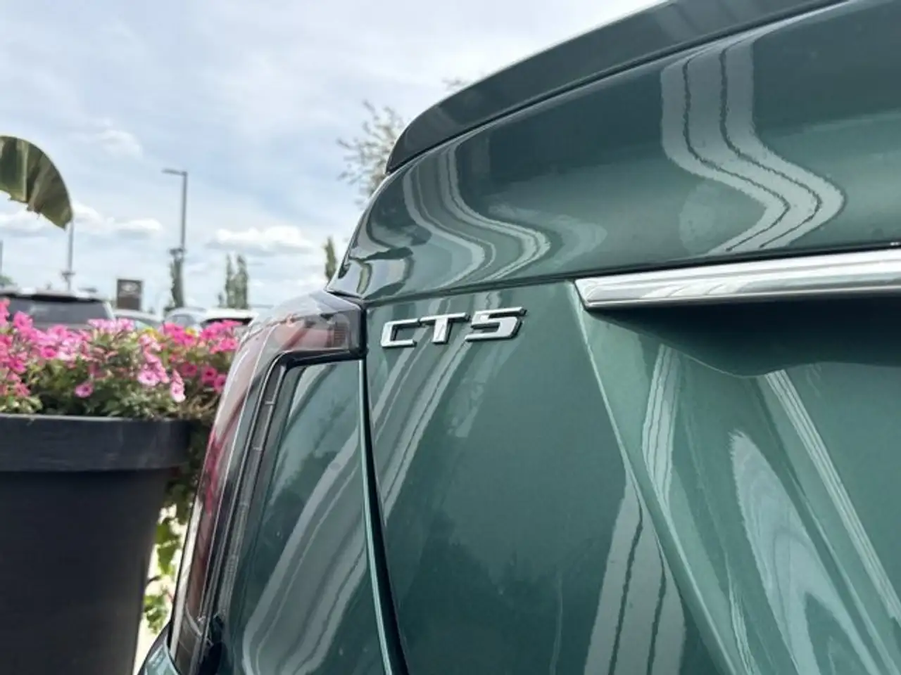 Cadillac CT5 снимка Cadillac CT5
