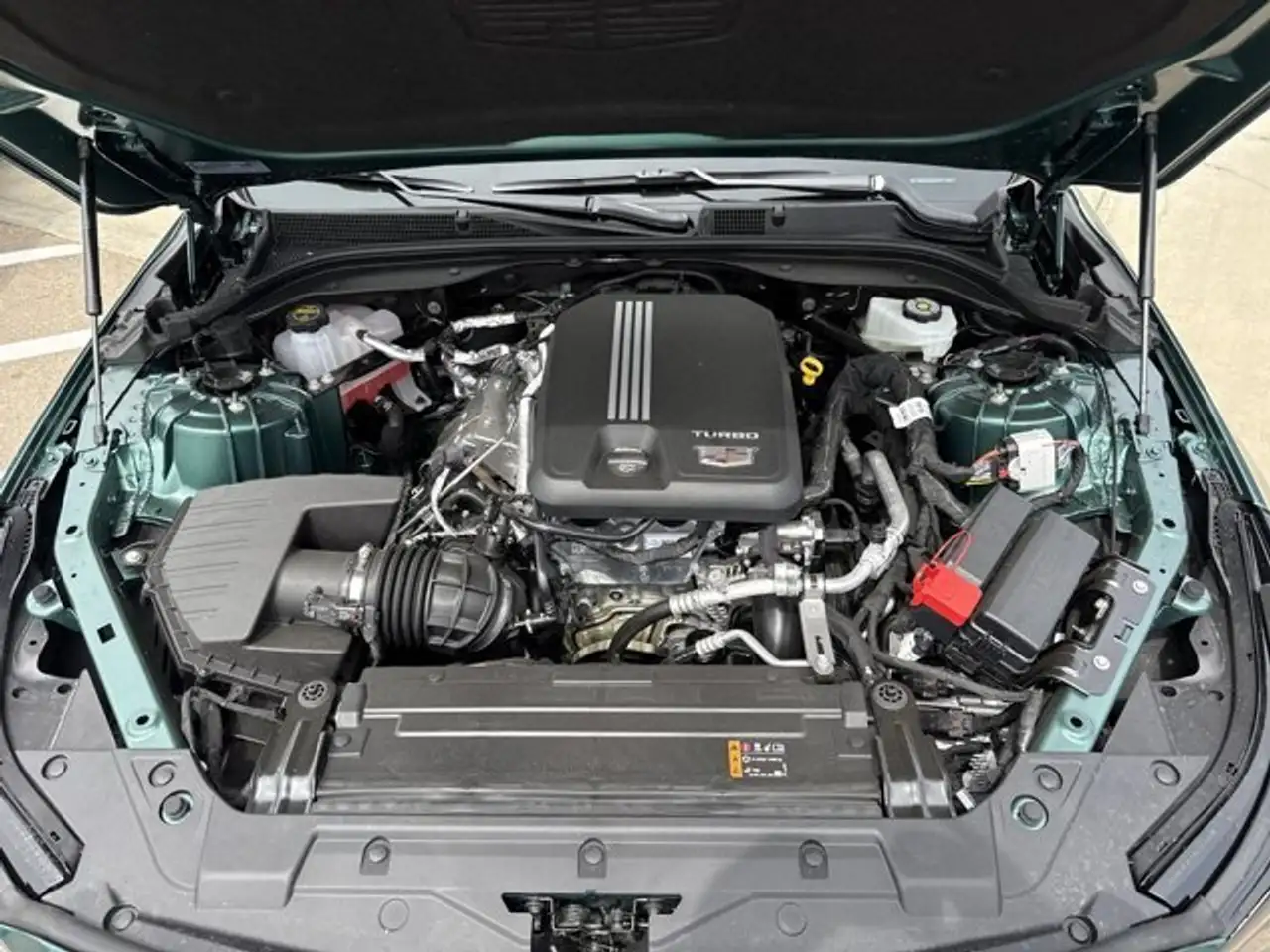 Cadillac CT5 снимка Cadillac CT5