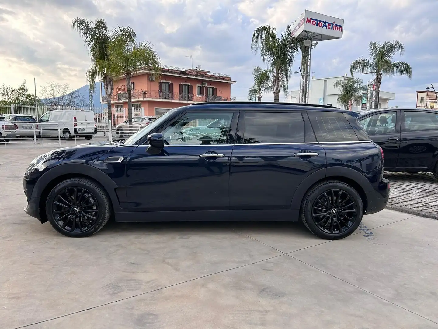 MINI One D Clubman 1.5 Classic auto Modrá - 2