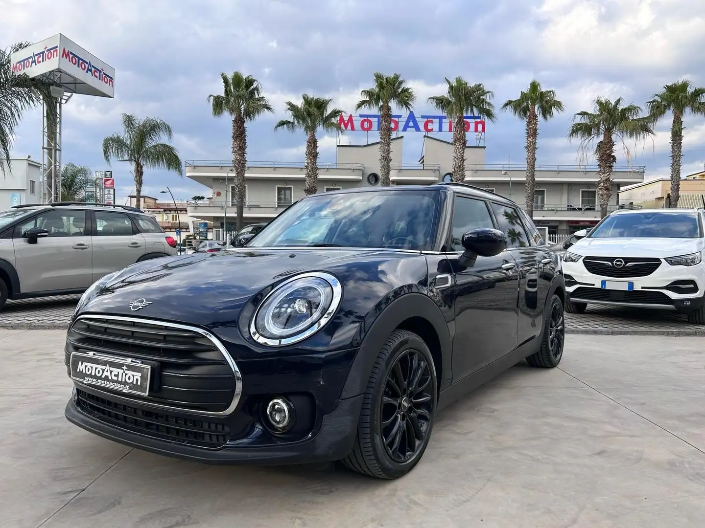 MINI One D Clubman 1.5 Classic auto Modrá - 1