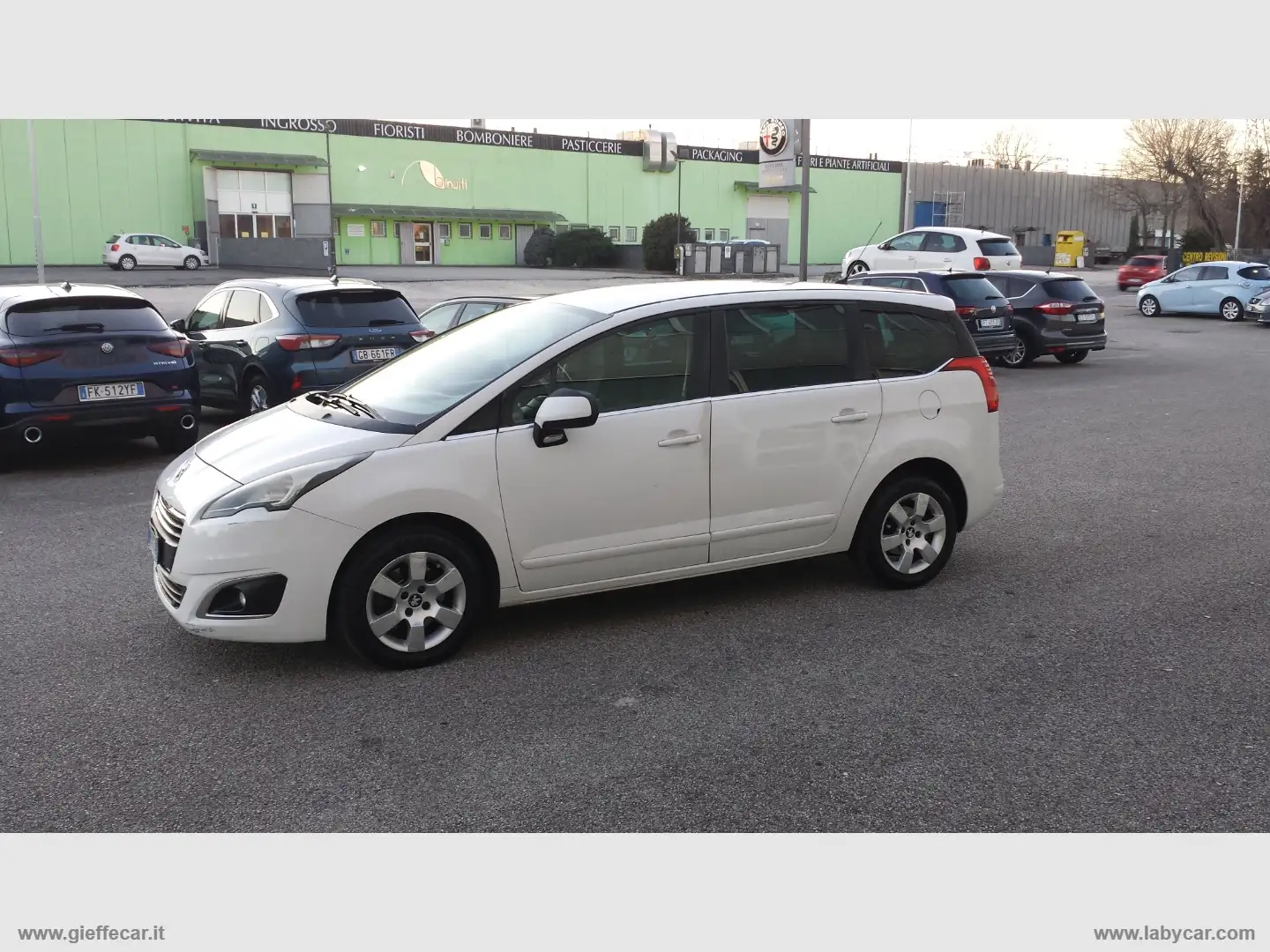 Peugeot 5008 BlueHDi 120 EAT6 SOLO PER ESTERO Bianco - 1