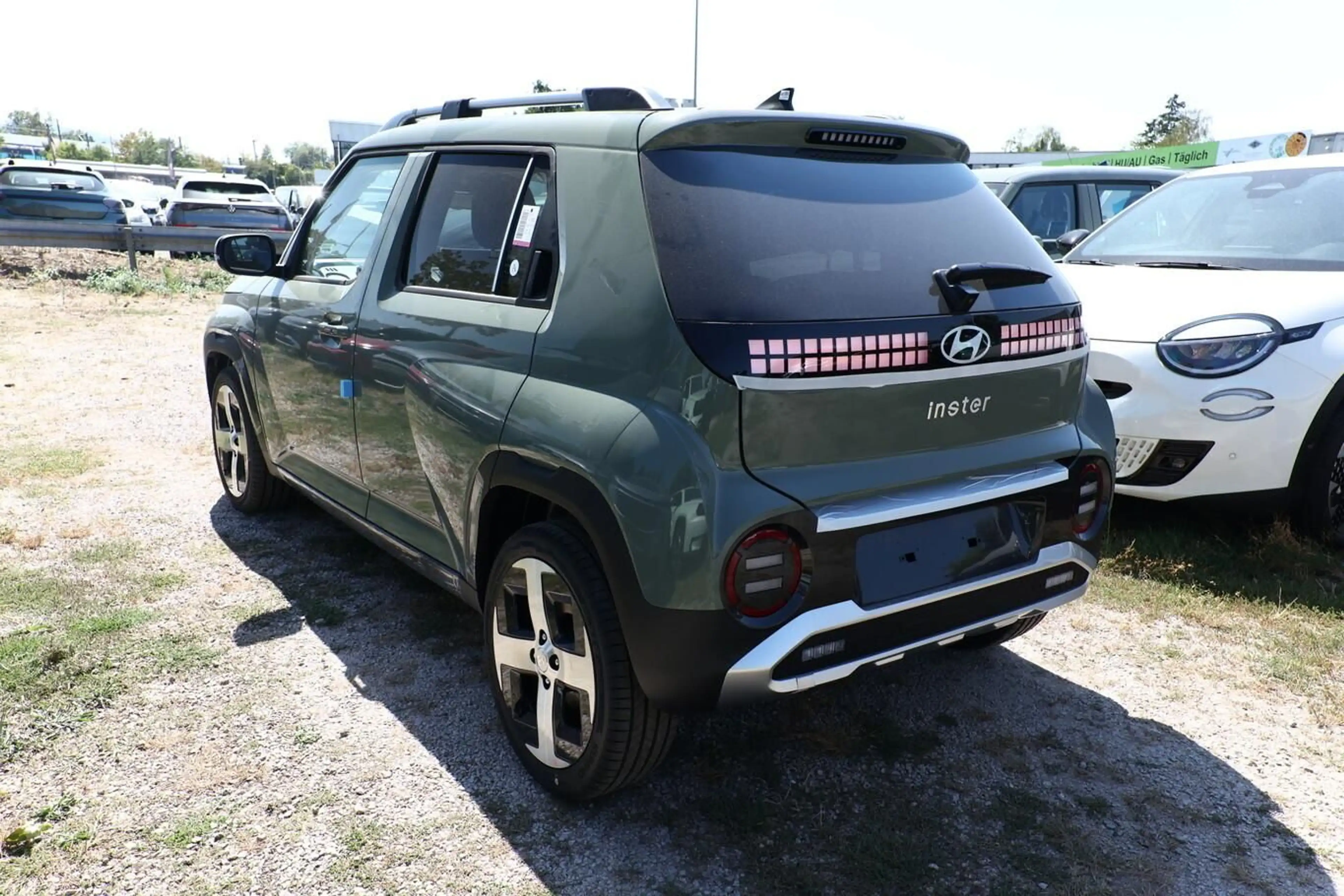 Hyundai Inster Inster 49 kWh Nav Pano 17Z SHZ Privacy ACC LE... — photo 4