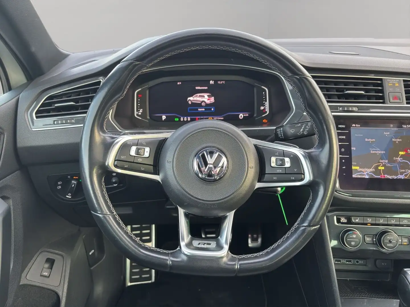 Volkswagen Tiguan Highline 4Motion 2x R-Line, Pano Weiß - 2