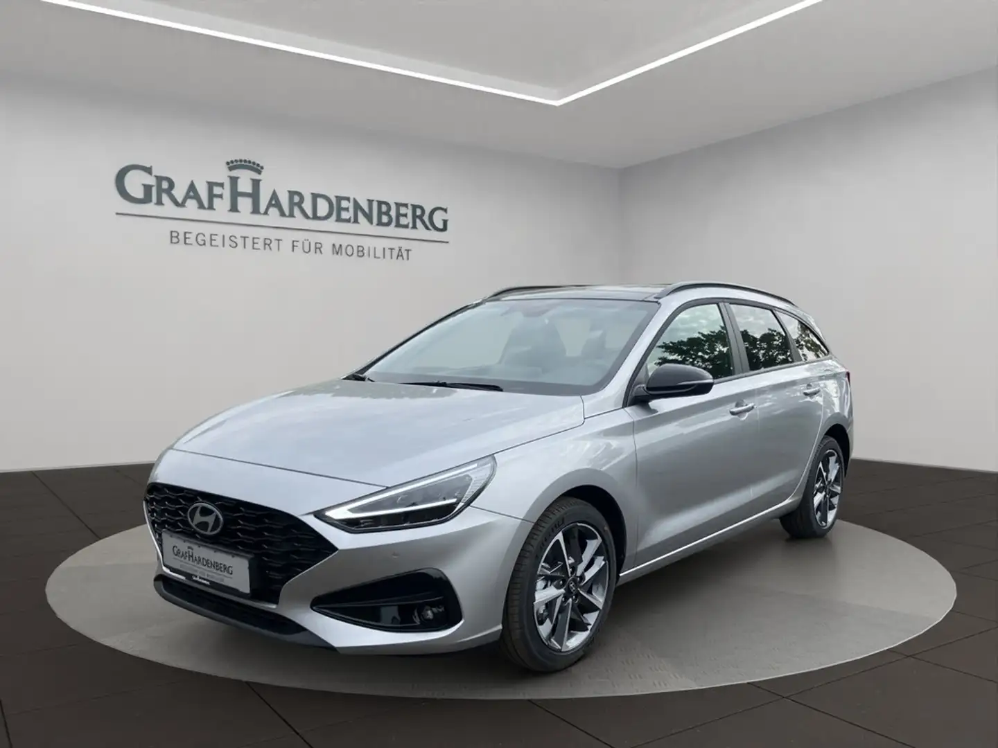 Hyundai i30 Kombi 1.5 T-GDI 48V DCT Advantage PLUS Panorama... Silber - 1