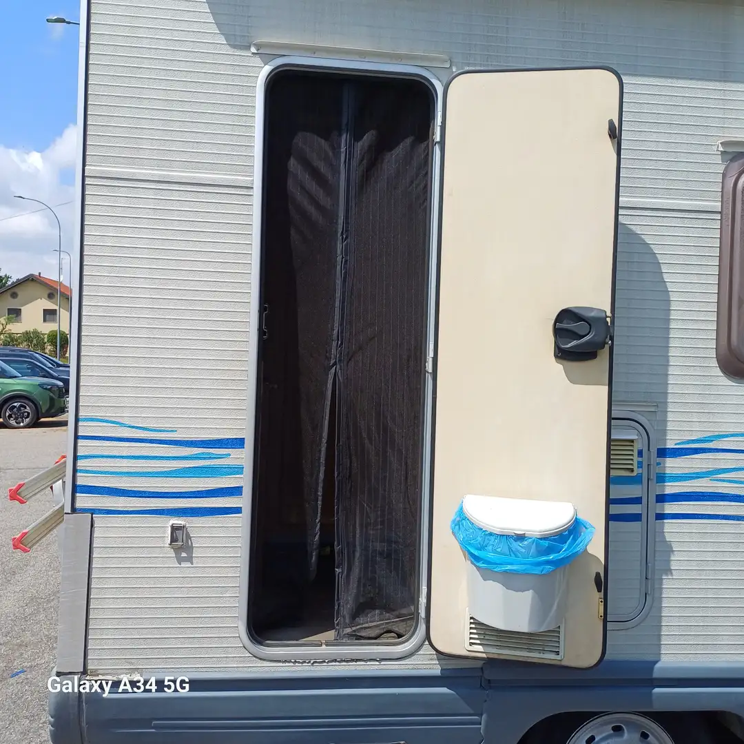 Fiat Ducato 1.9 turbo diesel - 1