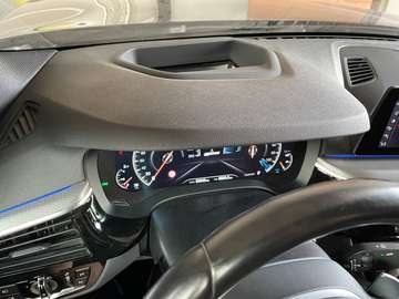 M Pack Shadow Line / Facelift / Pano dak / LED /