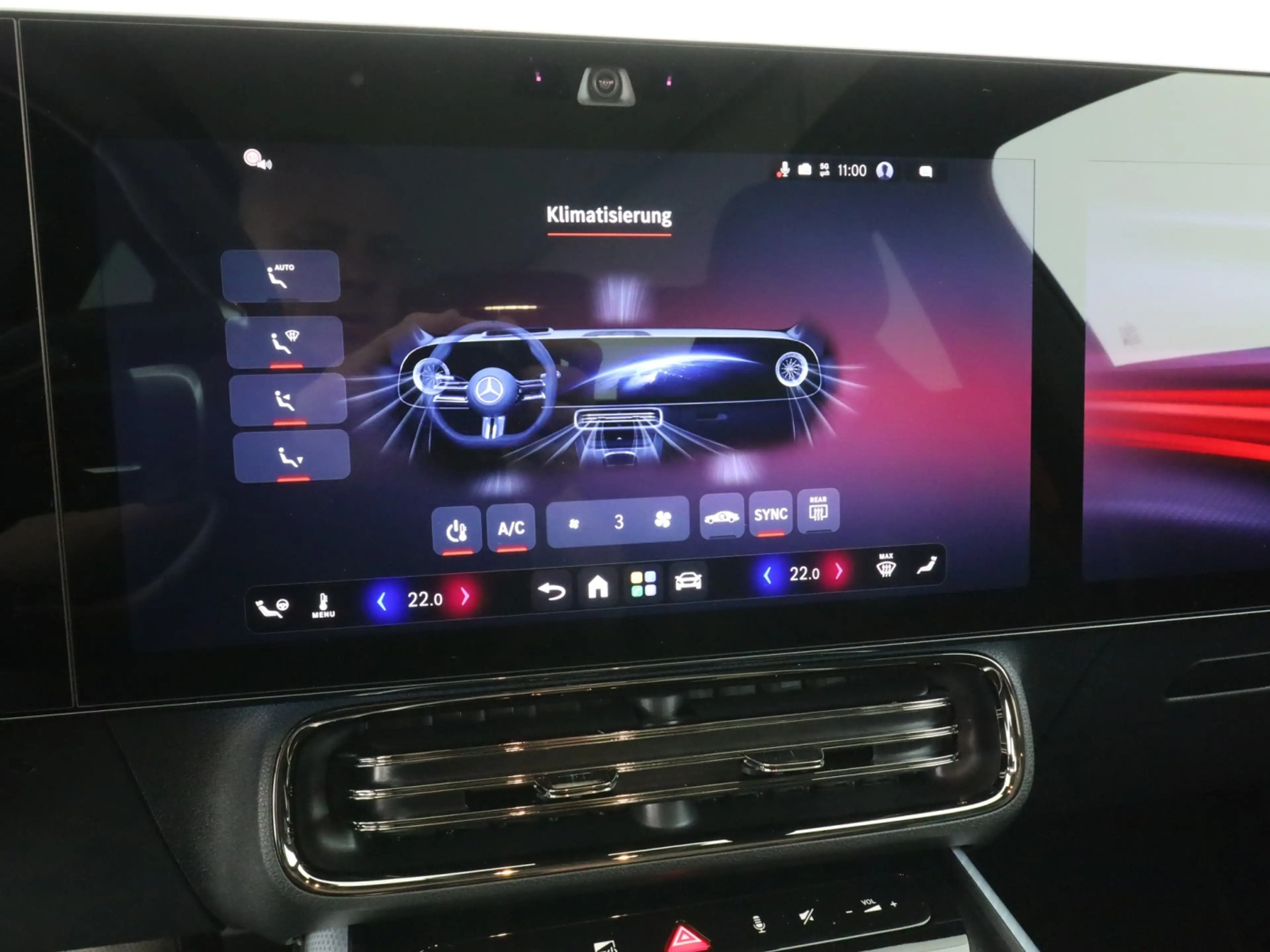 Mercedes-Benz CLA 220 4MATIC AMG*HUD*AHK*Multibeam*Burmest.*19 — photo 14