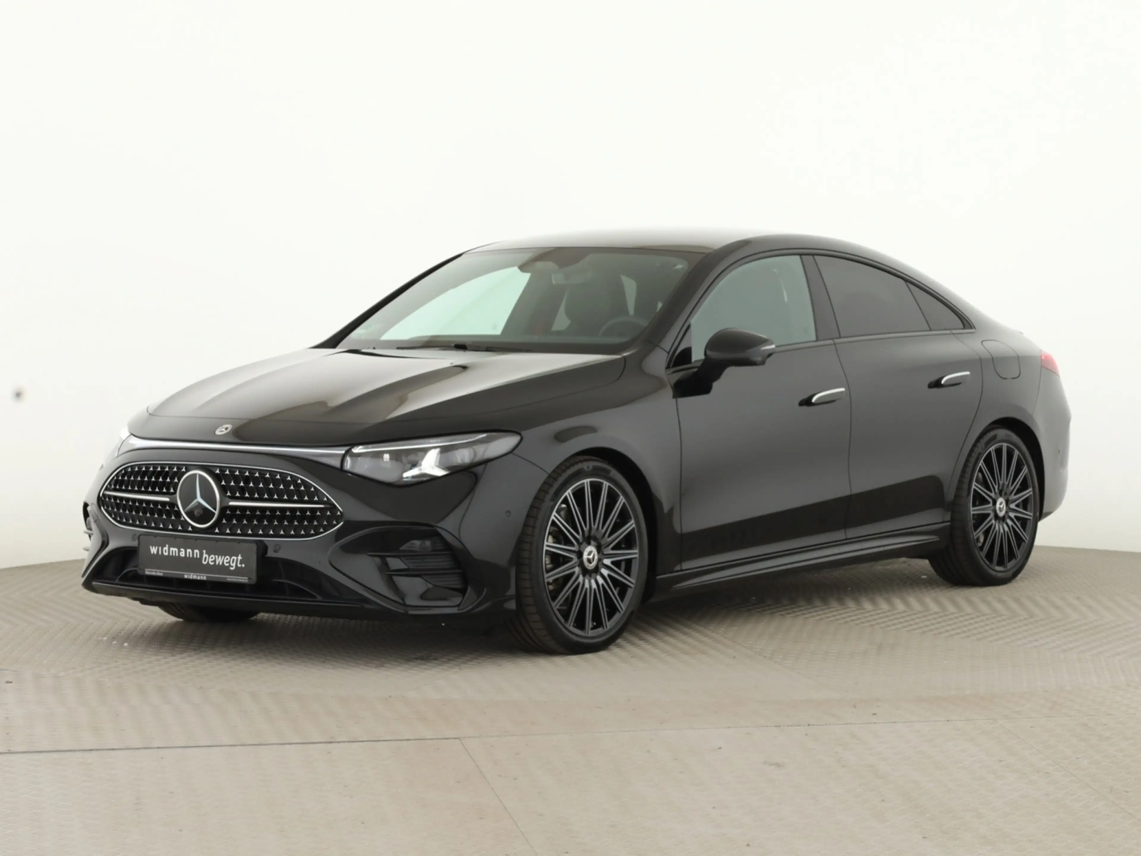 Mercedes-Benz CLA 220 4MATIC AMG*HUD*AHK*Multibeam*Burmest.*19 — photo 5
