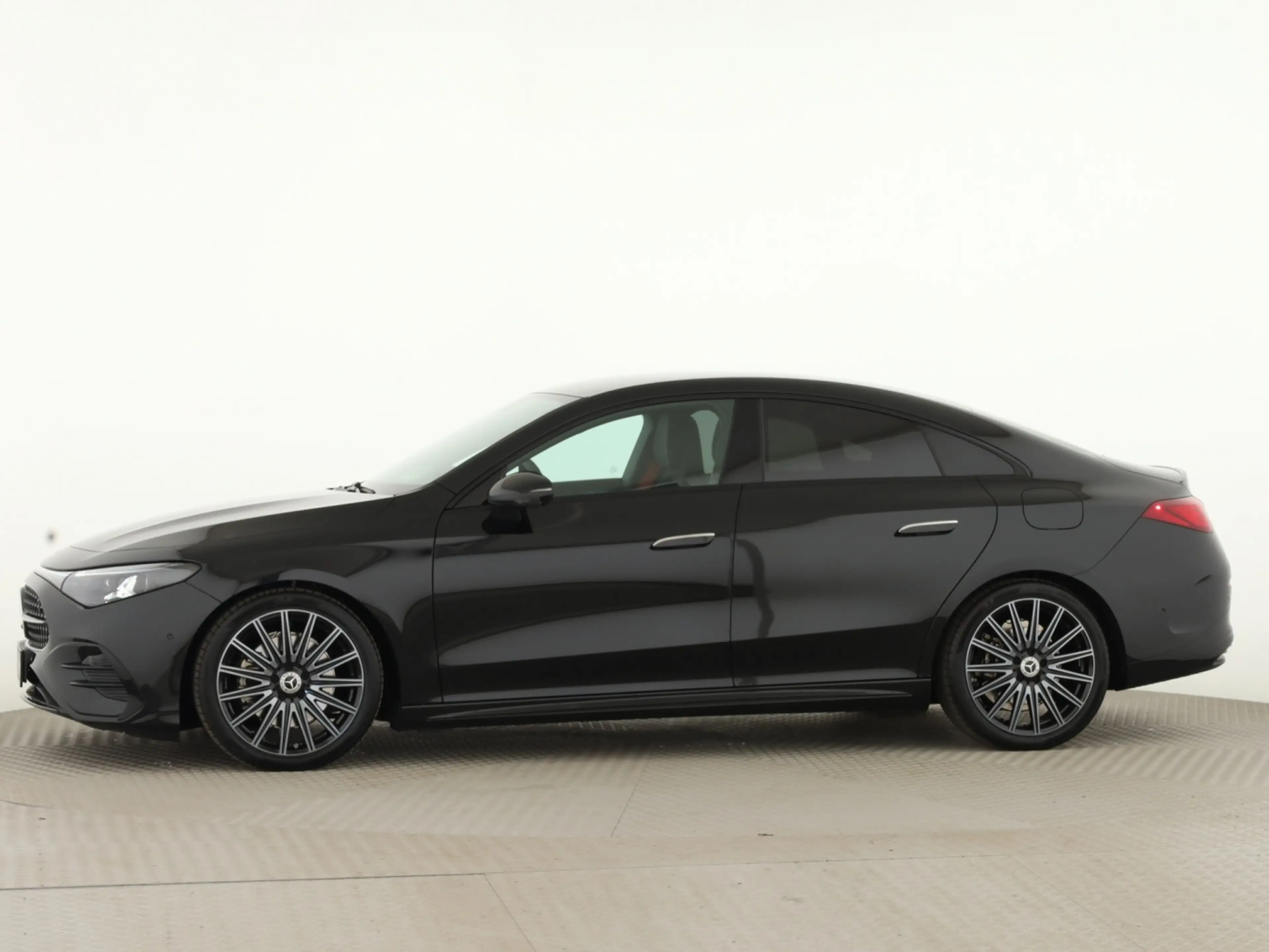 Mercedes-Benz CLA 220 4MATIC AMG*HUD*AHK*Multibeam*Burmest.*19 — photo 7