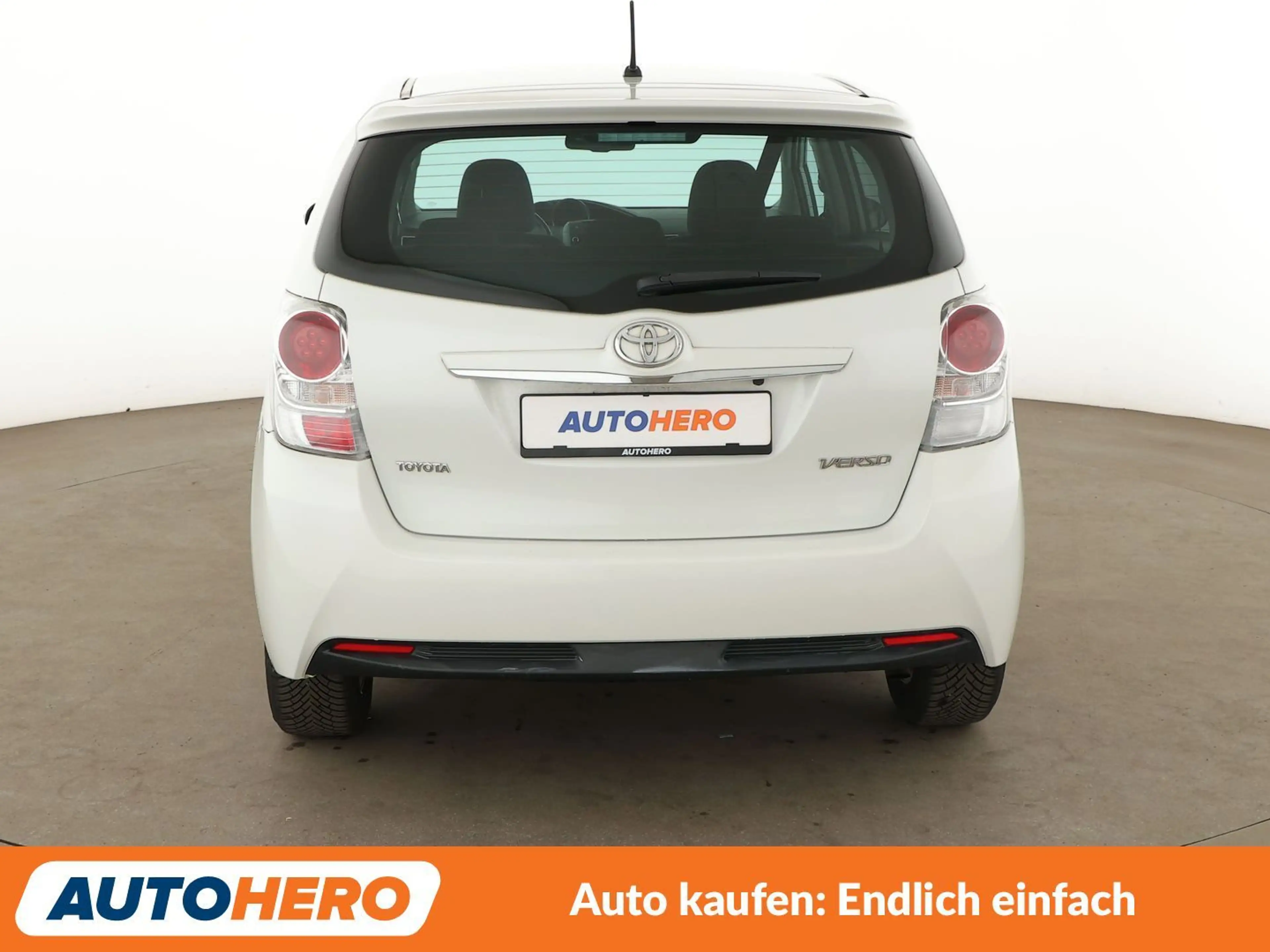 Toyota Verso 1.8 Edition-S *NAVI*TEMPO*CAM*SHZ* — photo 5