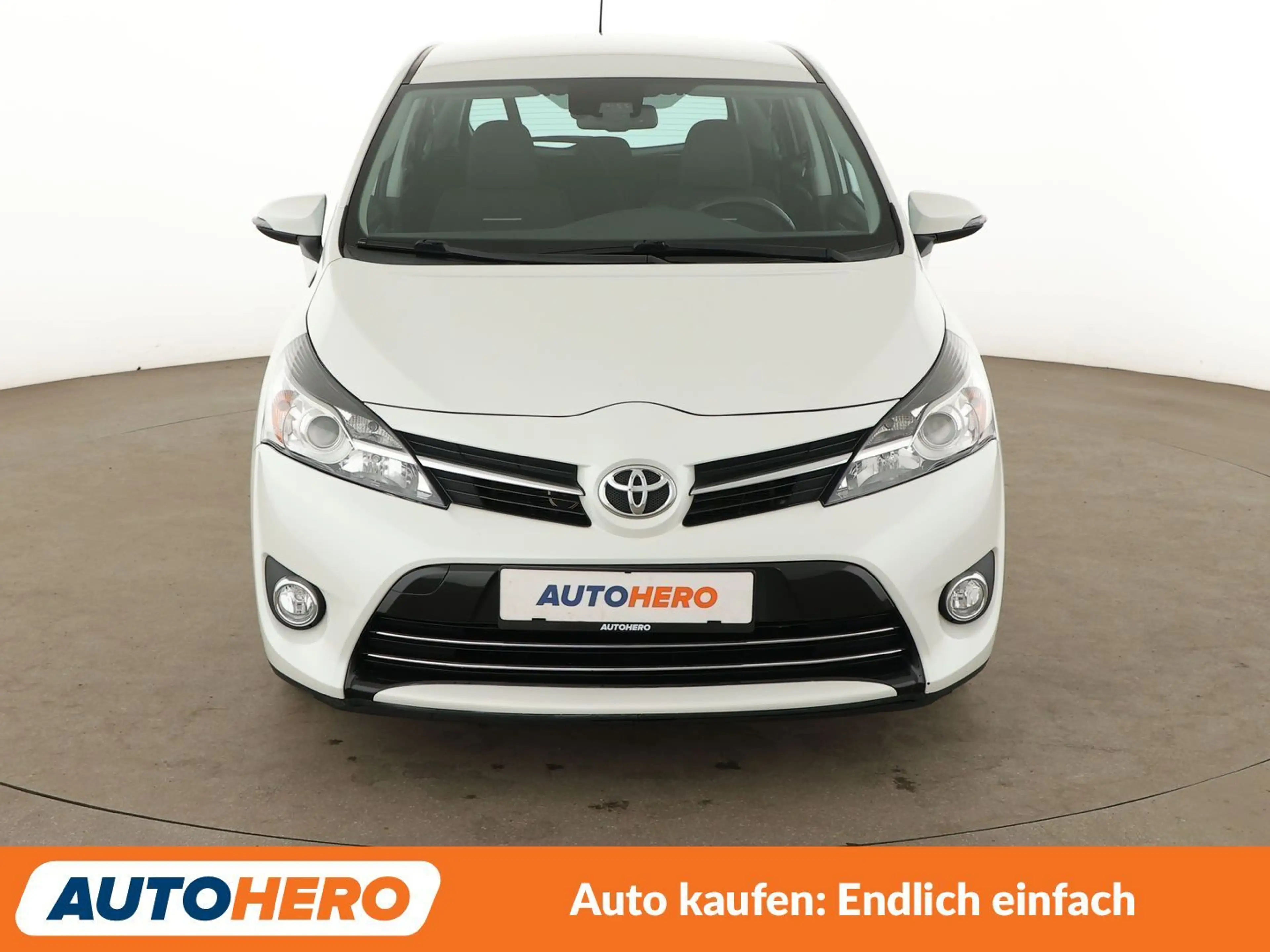 Toyota Verso 1.8 Edition-S *NAVI*TEMPO*CAM*SHZ* — photo 9