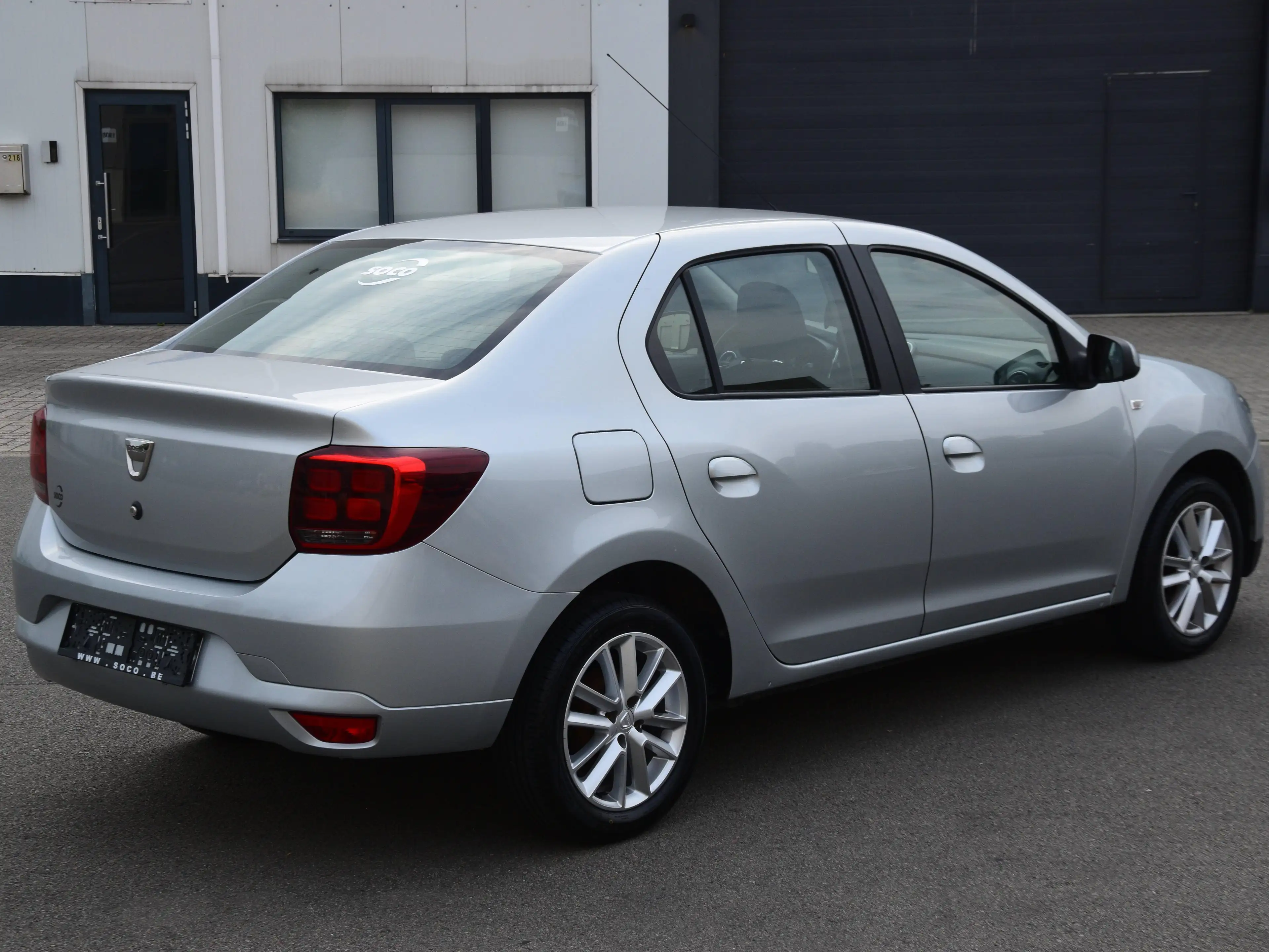 Dacia Logan 1.5 dCi Laureate — photo 3