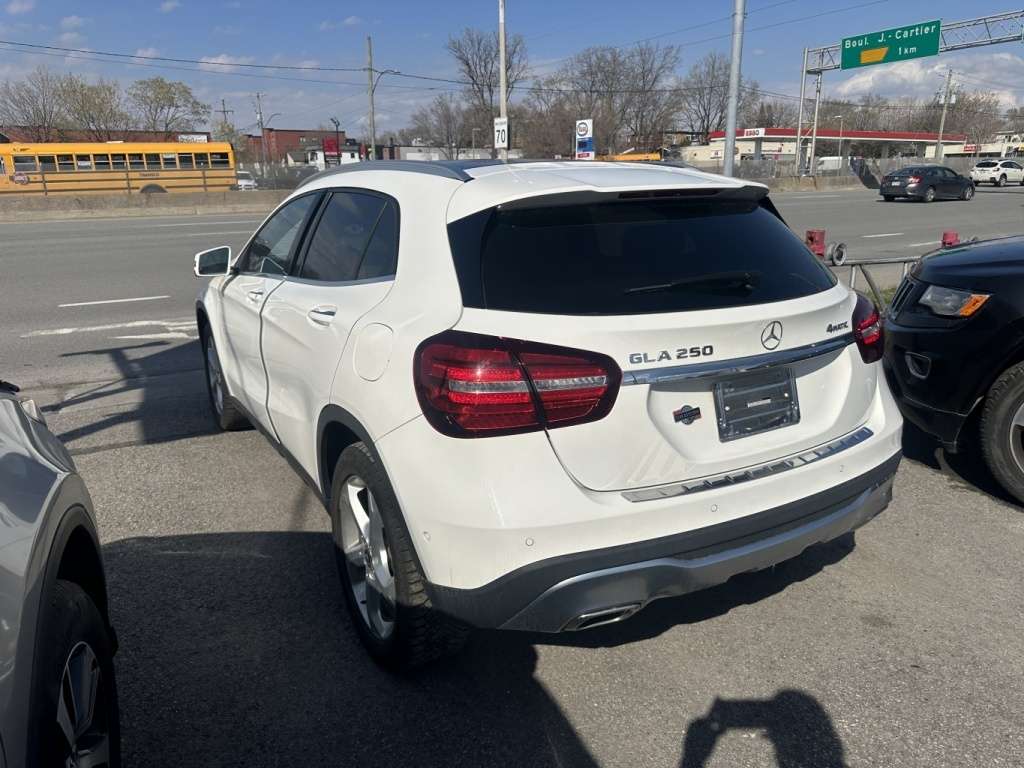 2019 Mercedes-Benz GLA GLA 250 full load camera recul toit pano gps condu — снимка 1