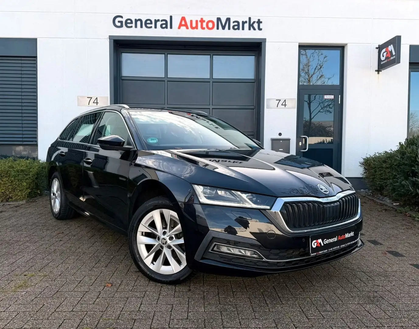 Skoda Octavia Combi 1.4e TSI iV/Head-Up/Memory/DSG/SHZ Schwarz - 1