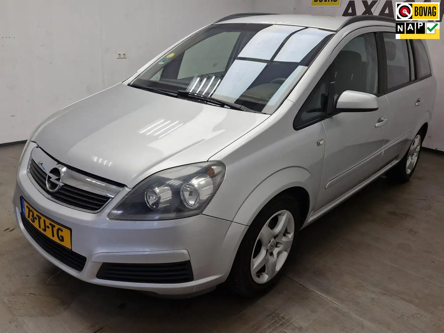 Opel Zafira 1.8 Enjoy 7 PERSOONS ! AIRCO ! NIEUWE APK ! Gris - 1