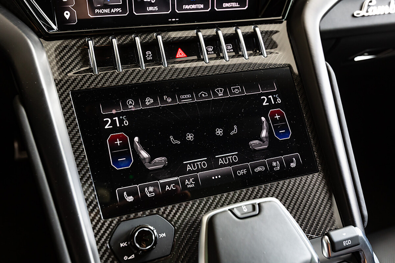 Lamborghini Urus S 60th Anniversary Edition — photo 9