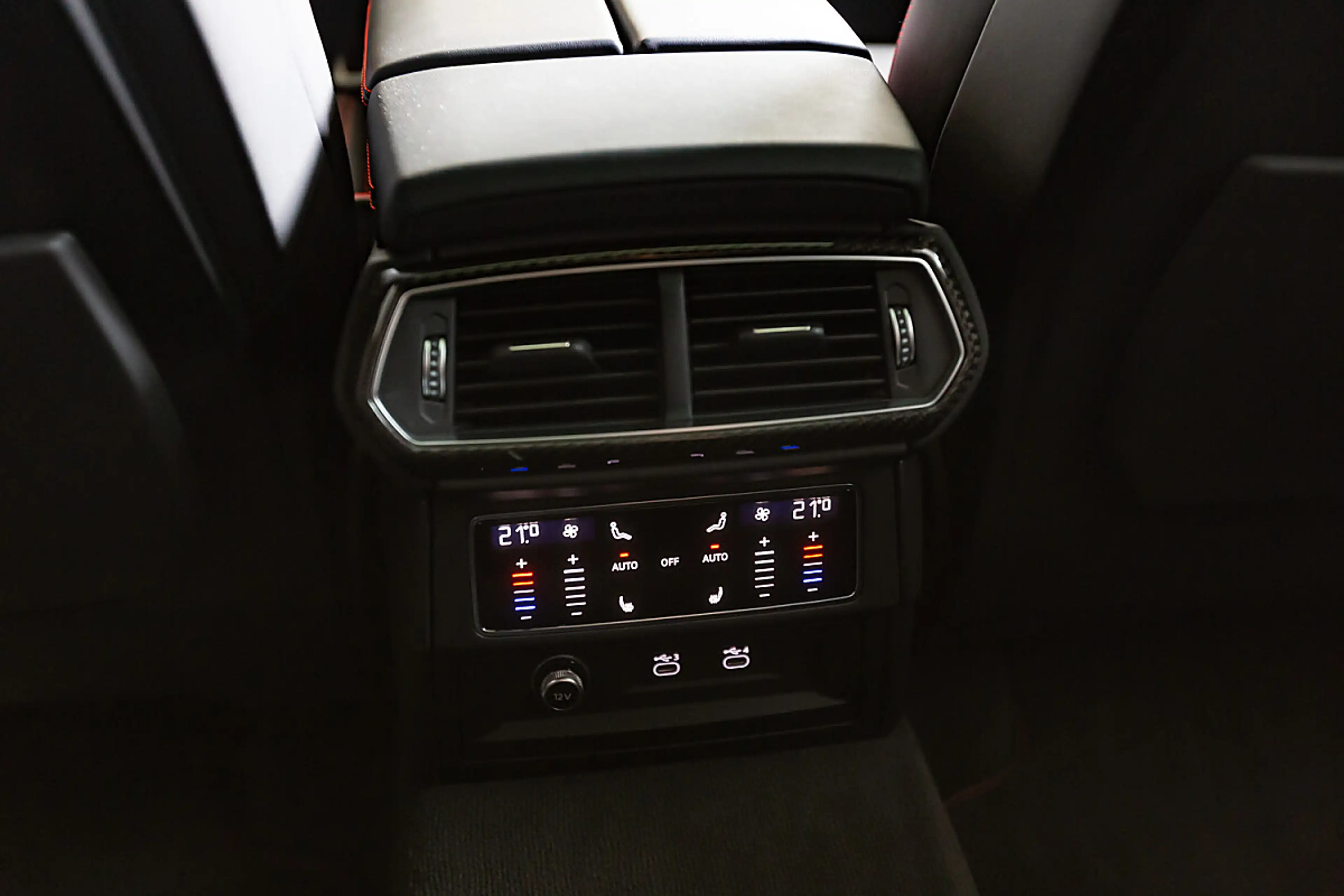 Lamborghini Urus S 60th Anniversary Edition — photo 15