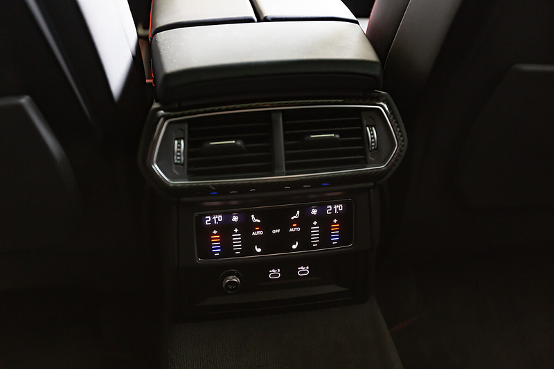 Lamborghini Urus S 60th Anniversary Edition — photo 15