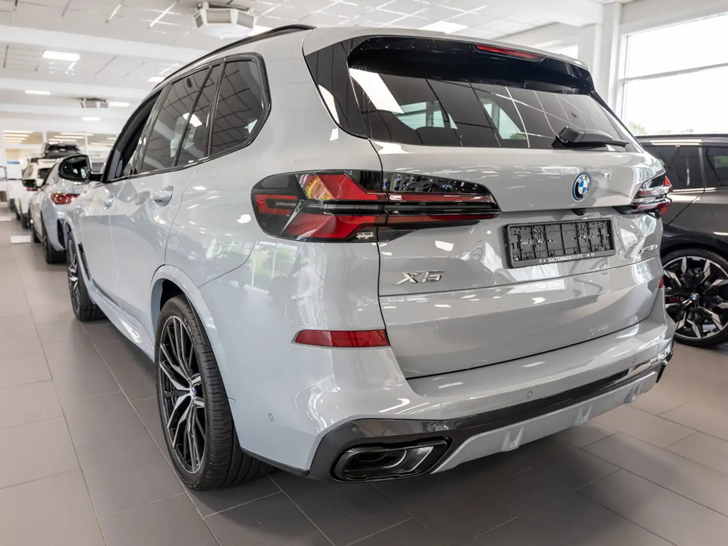 BMW X5 xDrive 50e M-Sport FACEL. 360° PANO LED Gris - 2