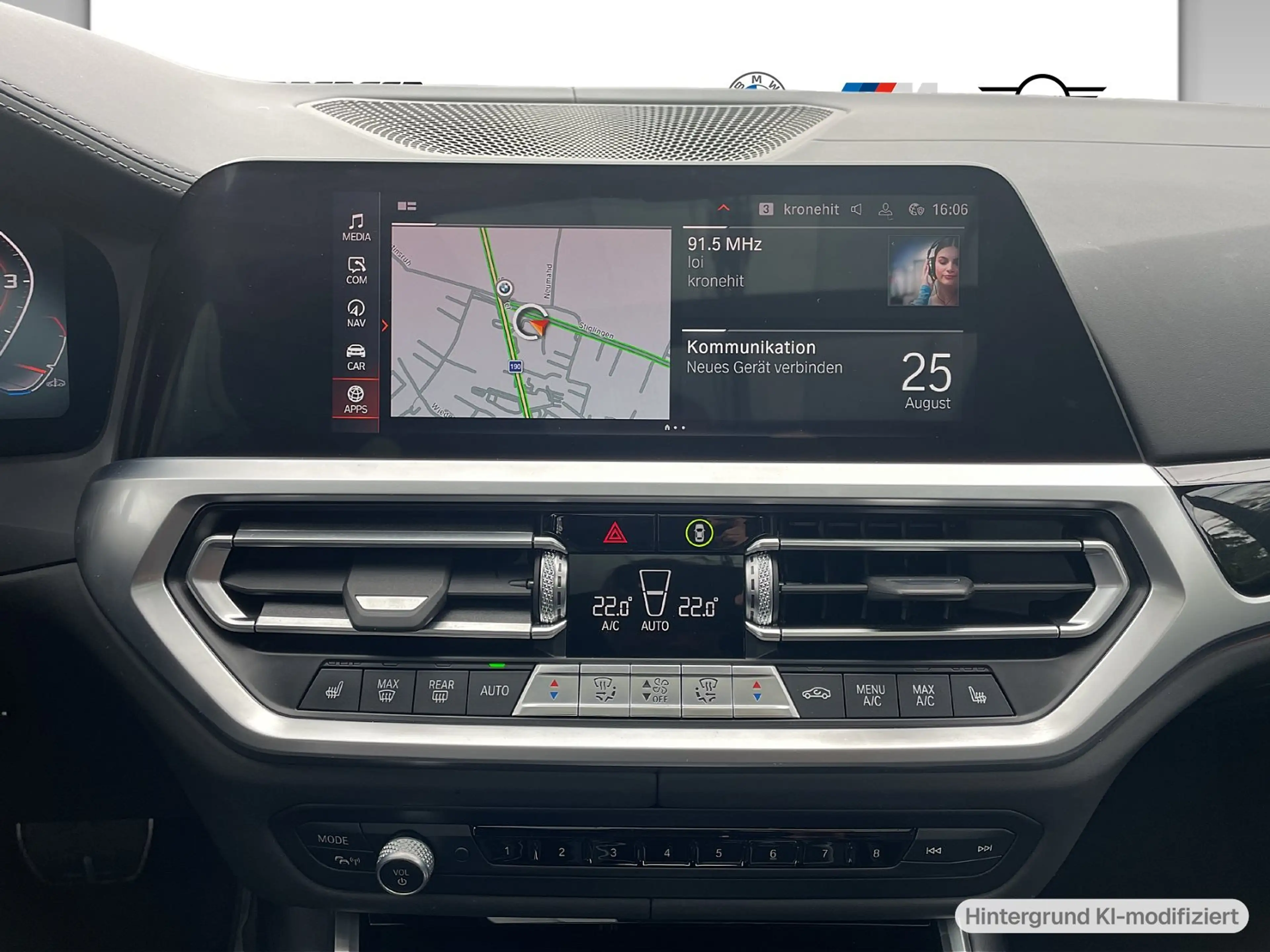 BMW 340 M340i xDrive elektr. Anhängerkupplung // Panorama — photo 8