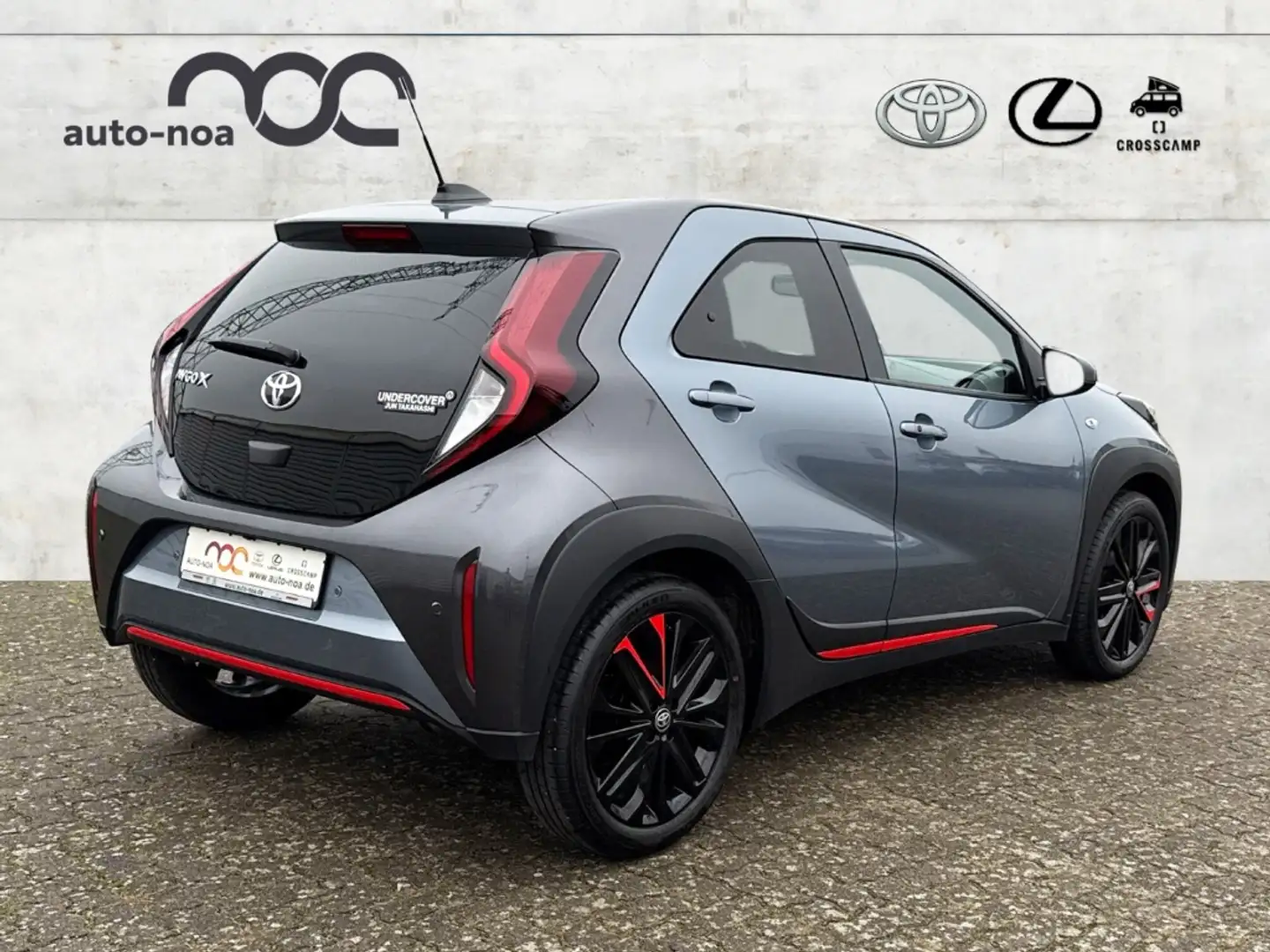 Toyota Aygo X UNDERCOVER LED Apple CarPlay Android Auto Mehrzone Grau - 2
