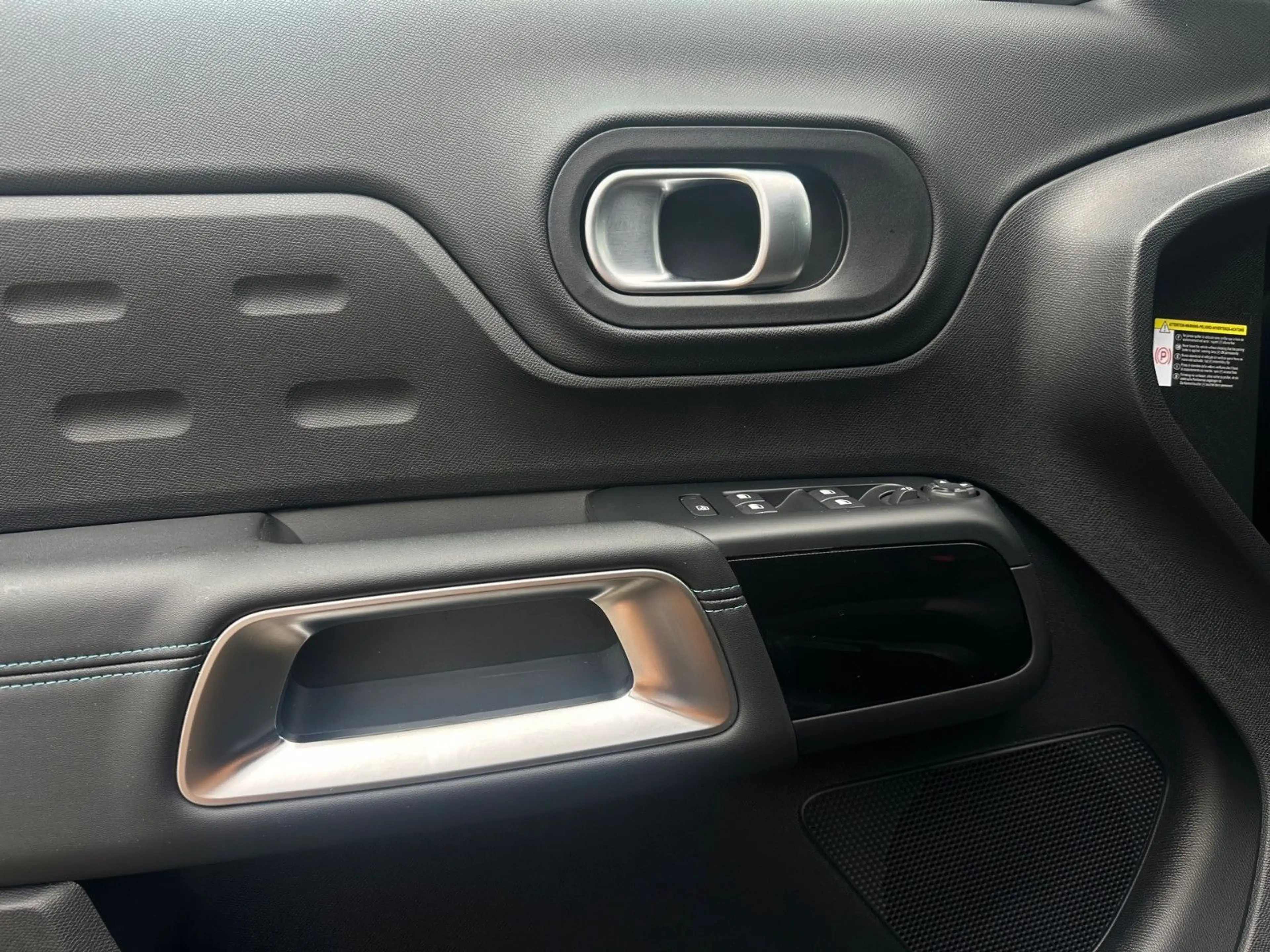 Citroen C5 Aircross 1.2 EAT8 | LED | Navi | Kamera — photo 9