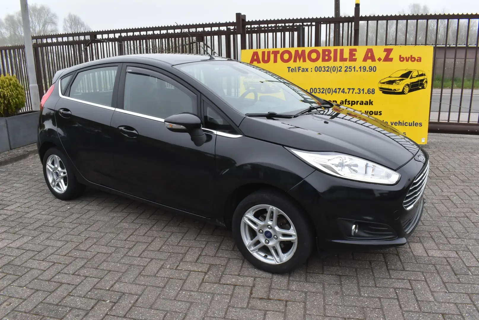 Ford Fiesta 1.0i Titanium / Airco ***DESTOCKAGE B2B*** Nero - 1