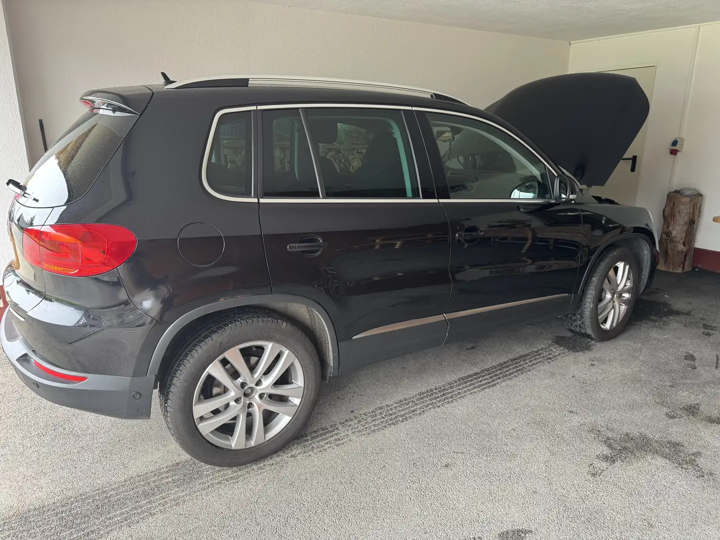 Volkswagen Tiguan 2,0 TDI CR DPF 4Motion 2011 Sport&Style DSG - 1
