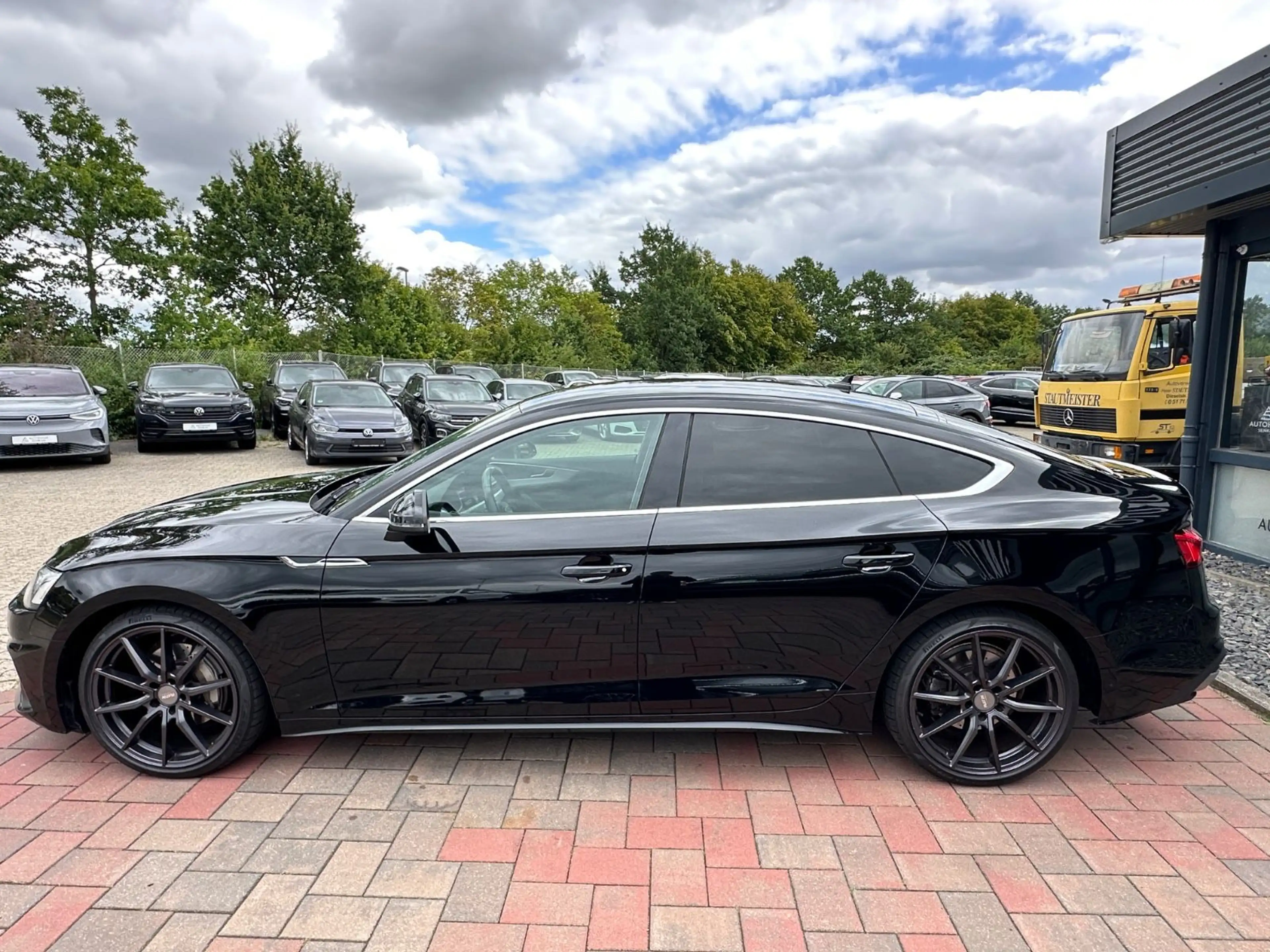 Audi A5 40 TDI Sportback*R-CAM*BANG&OLUFSEN*19ALU — photo 2
