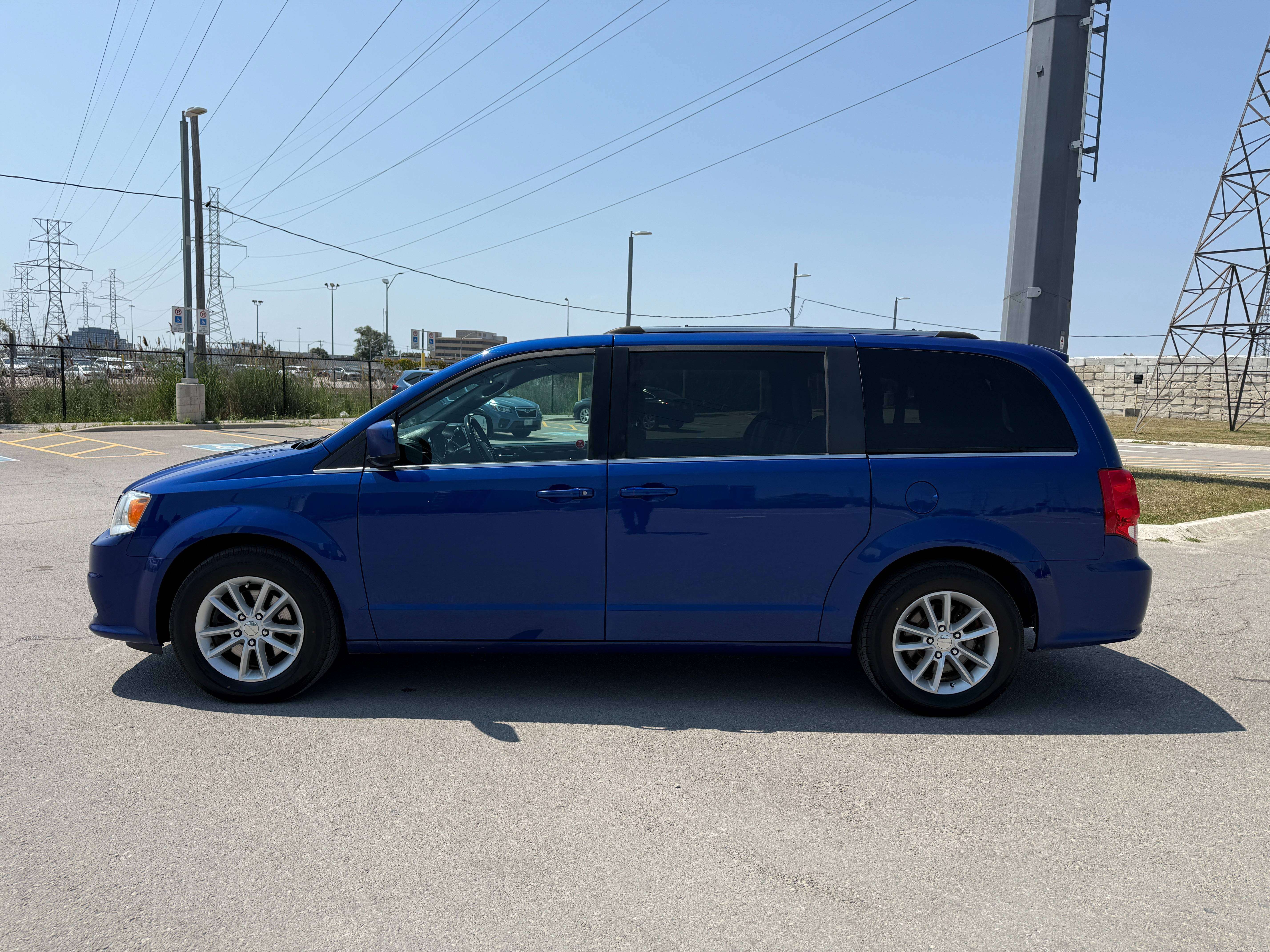 2020 Dodge Grand Caravan Premium Plus*CERTIFIED*LEATHER* — снимка 1