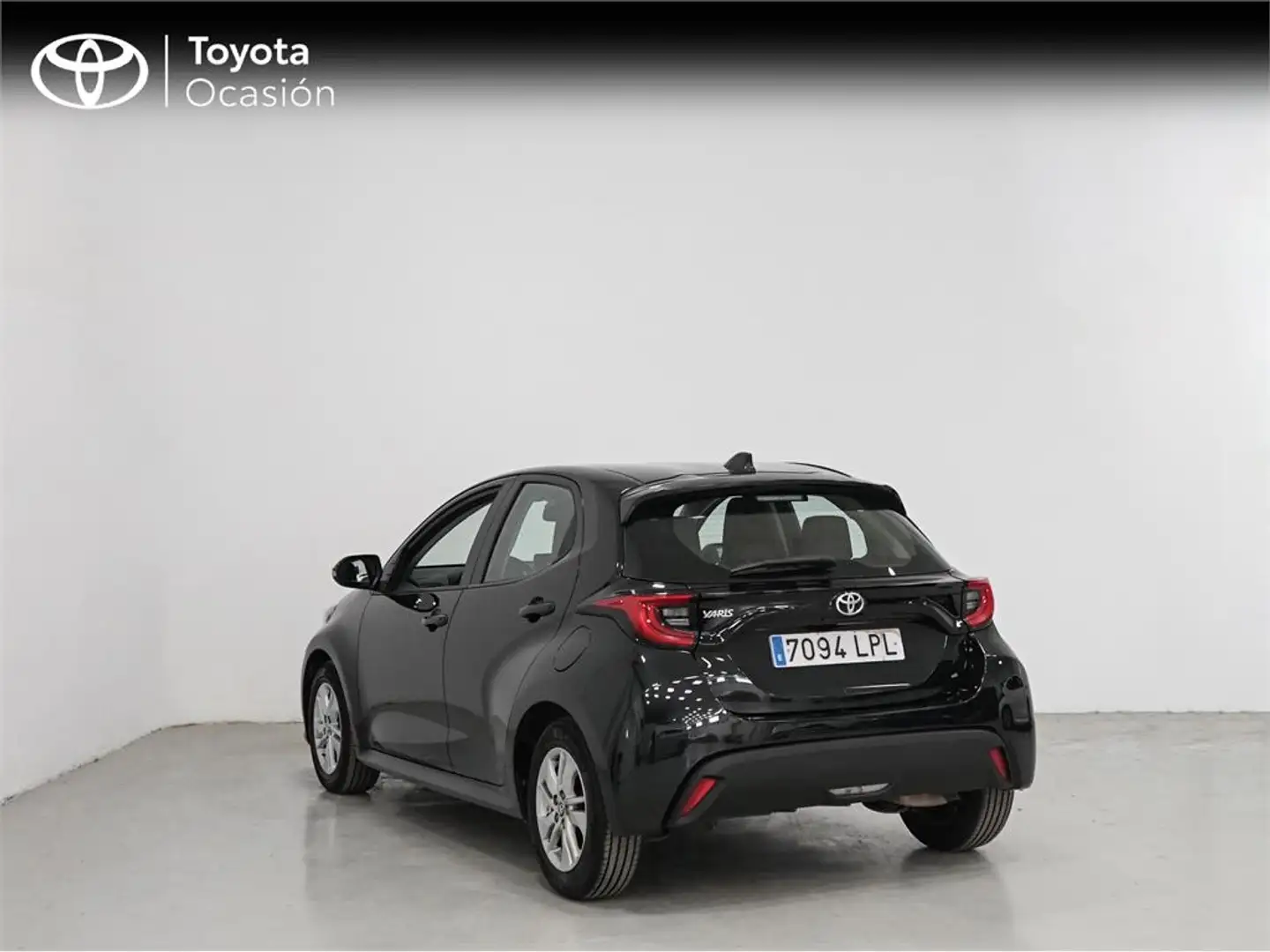 Toyota Yaris 125 S-Edition Negro - 2