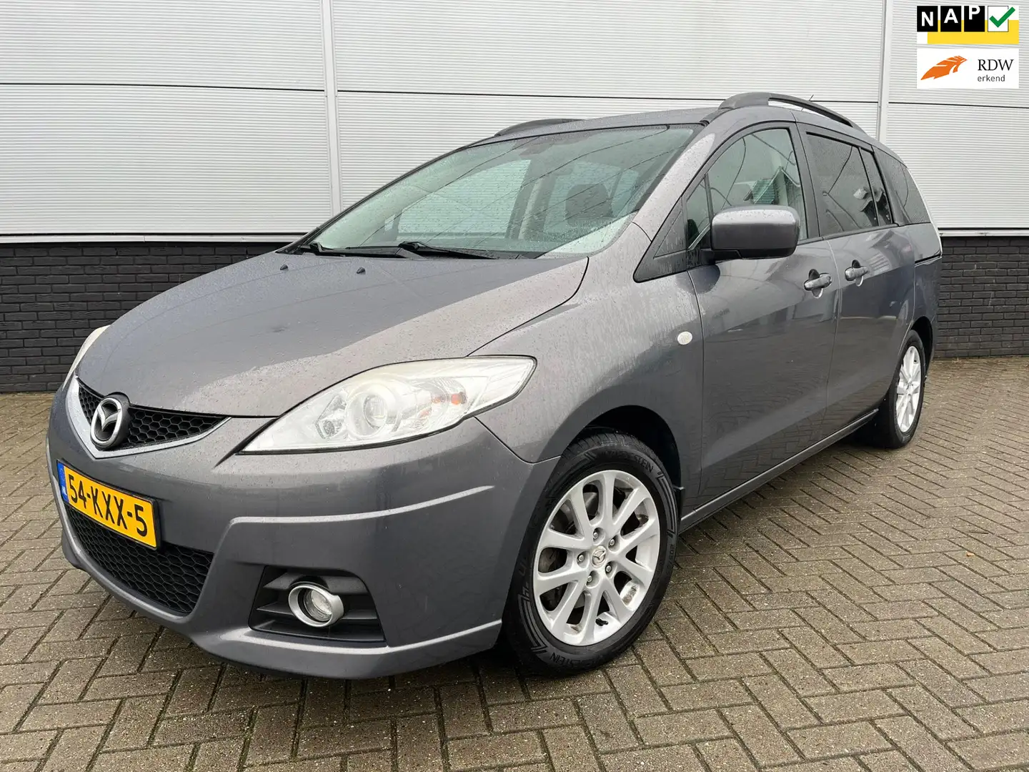 Mazda 5 2.0 147 pk Katano 7 zits - airco - trekhaak - crui Gris - 1