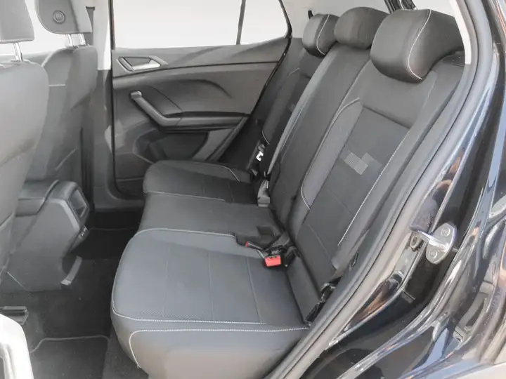 Volkswagen T-Cross Advance 1.0 TSI DSG 2023, foto 11
