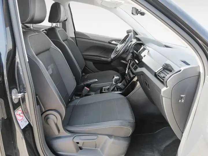 Volkswagen T-Cross Advance 1.0 TSI DSG 2023, foto 12