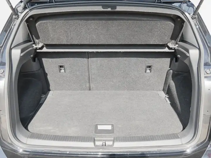 Volkswagen T-Cross Advance 1.0 TSI DSG 2023, foto 13