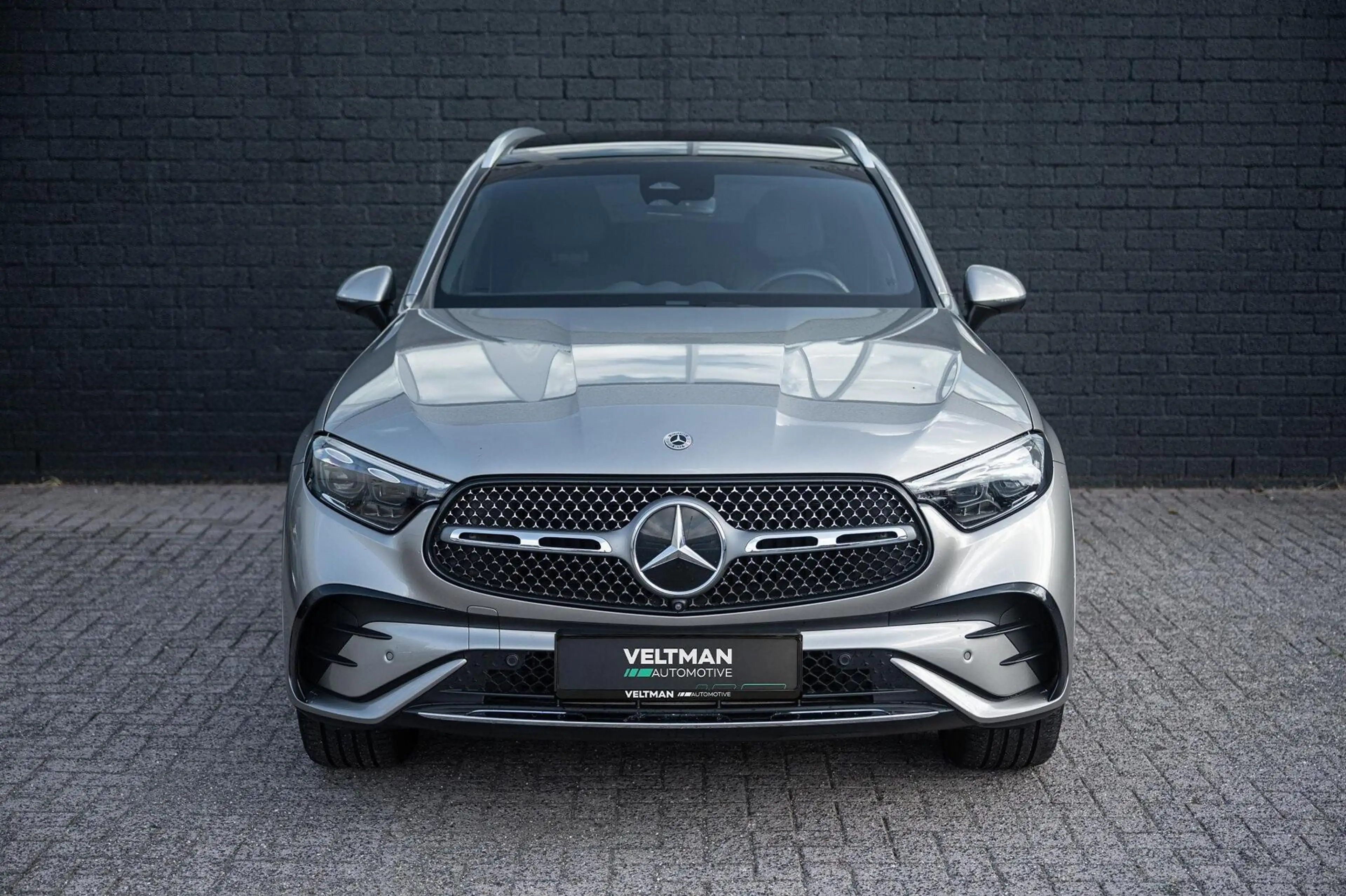 Mercedes-Benz GLC 300 300e 4MATIC AMG Line PANO ADAPTIVE CRUISE TREKHAAK — photo 9