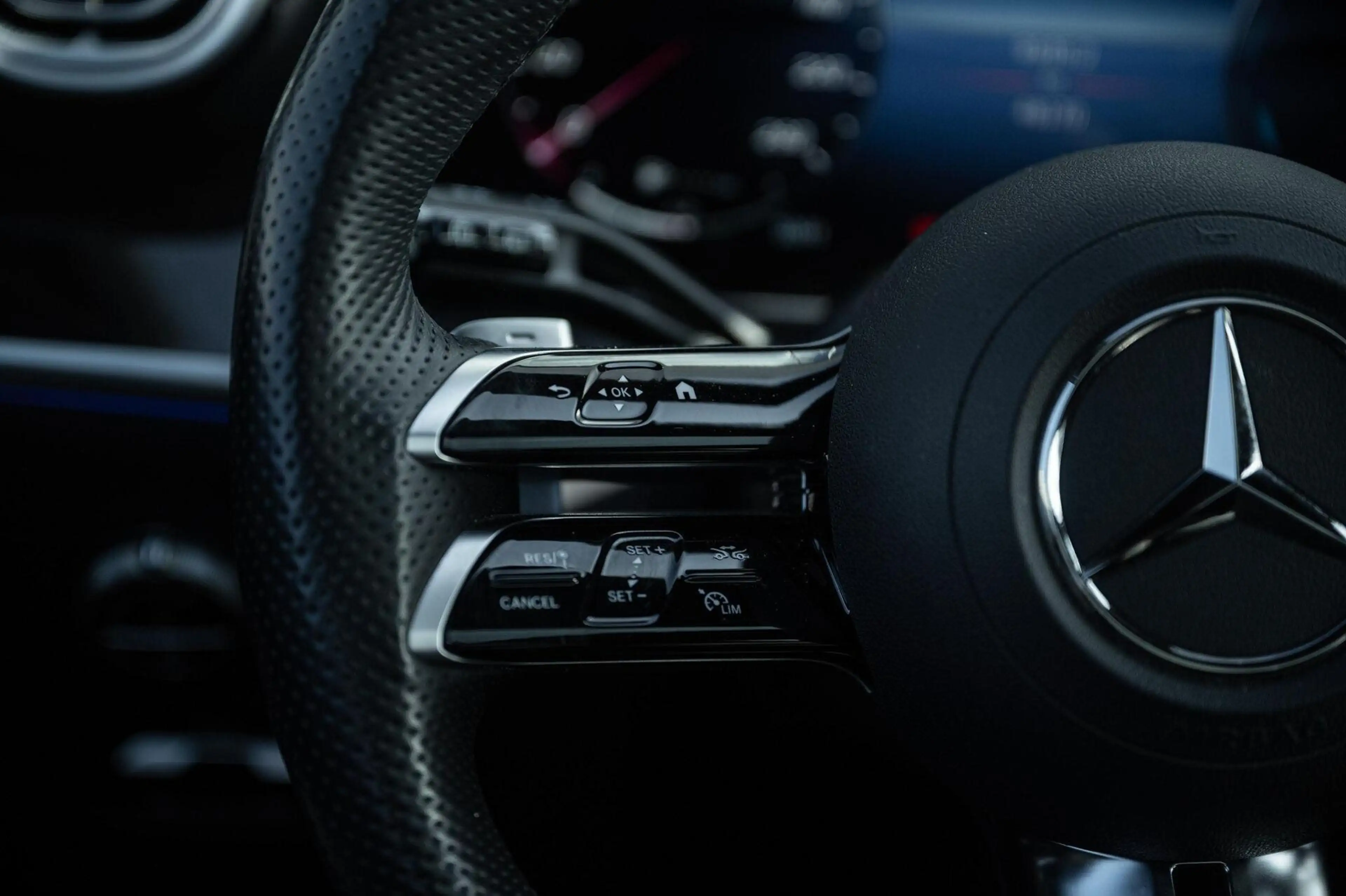 Mercedes-Benz GLC 300 300e 4MATIC AMG Line PANO ADAPTIVE CRUISE TREKHAAK — photo 13