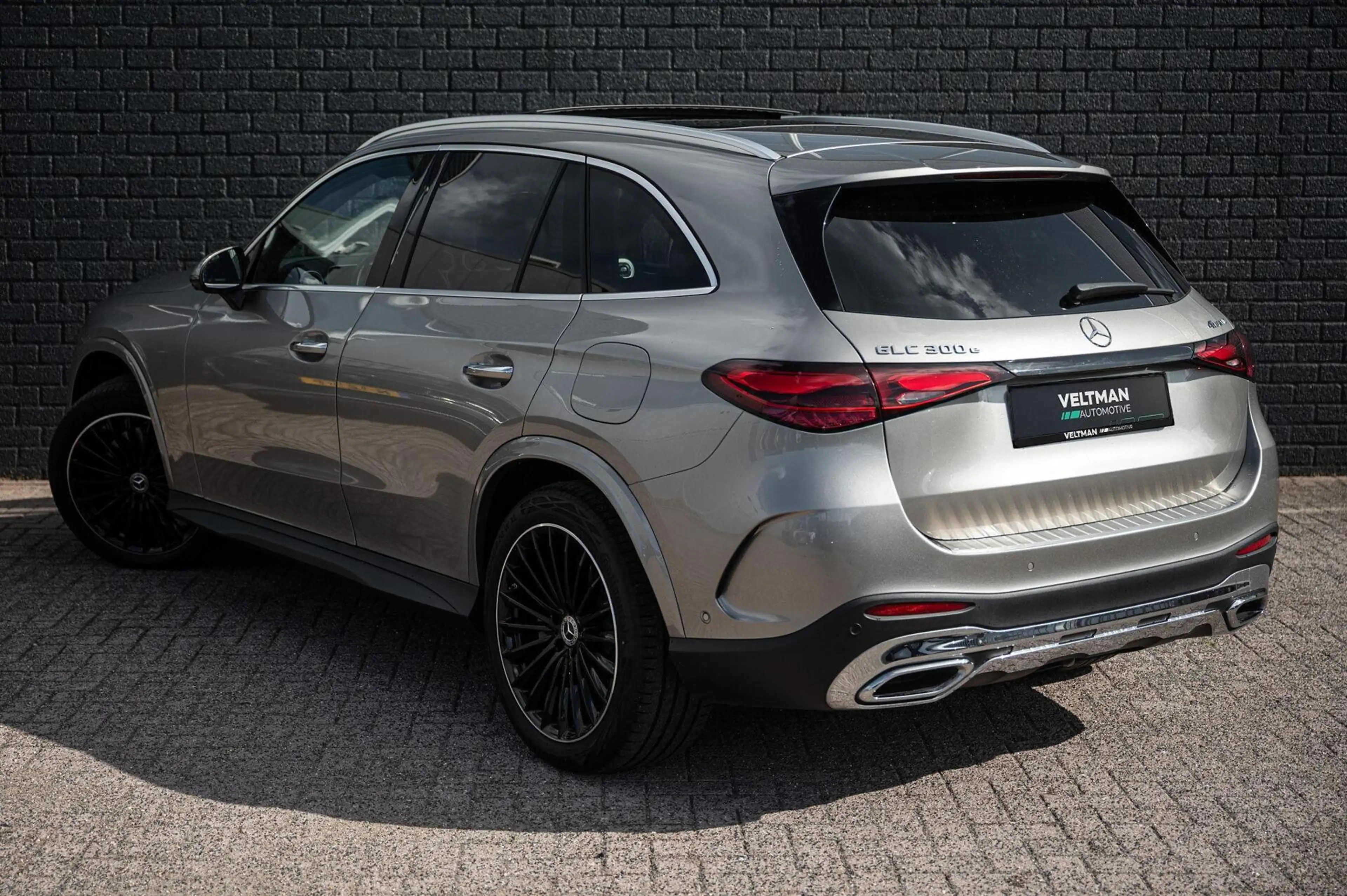 Mercedes-Benz GLC 300 300e 4MATIC AMG Line PANO ADAPTIVE CRUISE TREKHAAK — photo 10
