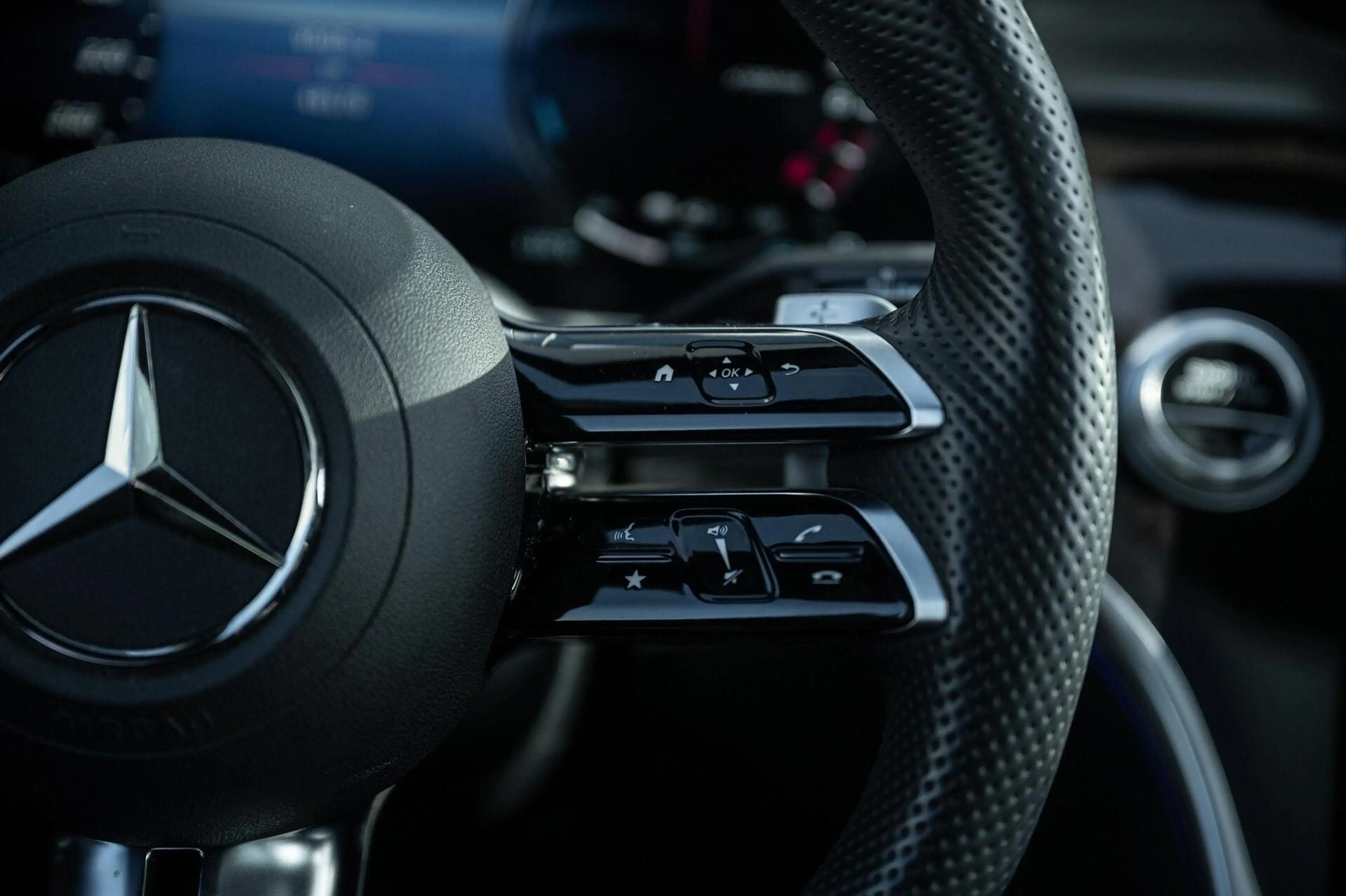 Mercedes-Benz GLC 300 300e 4MATIC AMG Line PANO ADAPTIVE CRUISE TREKHAAK — photo 14