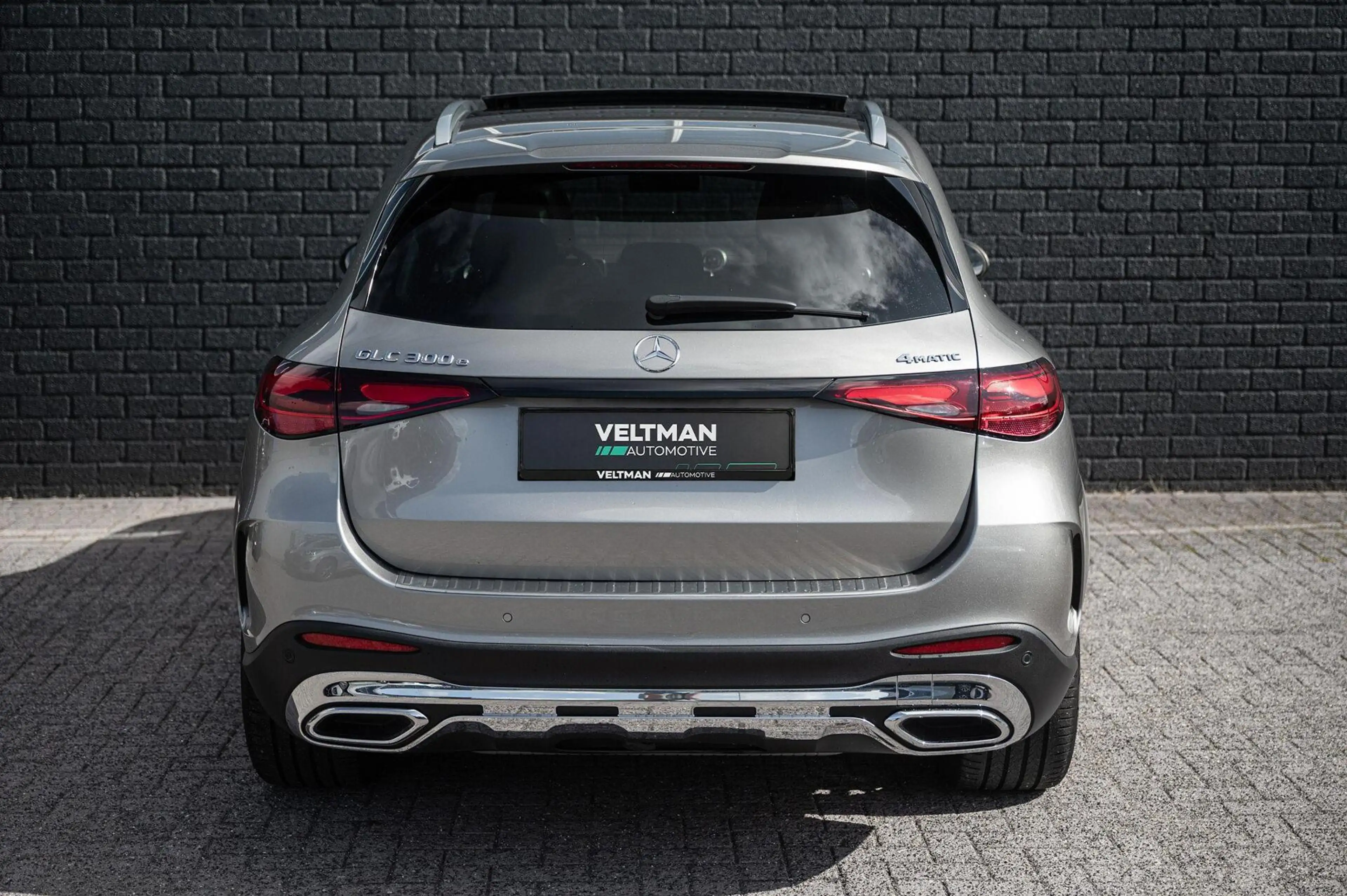 Mercedes-Benz GLC 300 300e 4MATIC AMG Line PANO ADAPTIVE CRUISE TREKHAAK — photo 12
