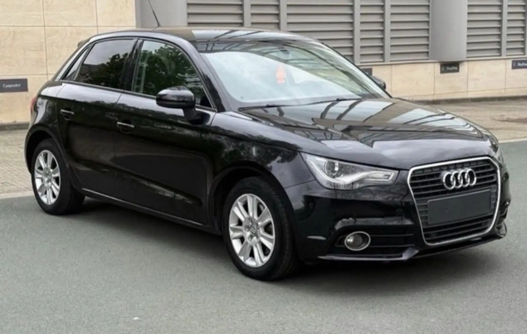 Audi A1 - 1