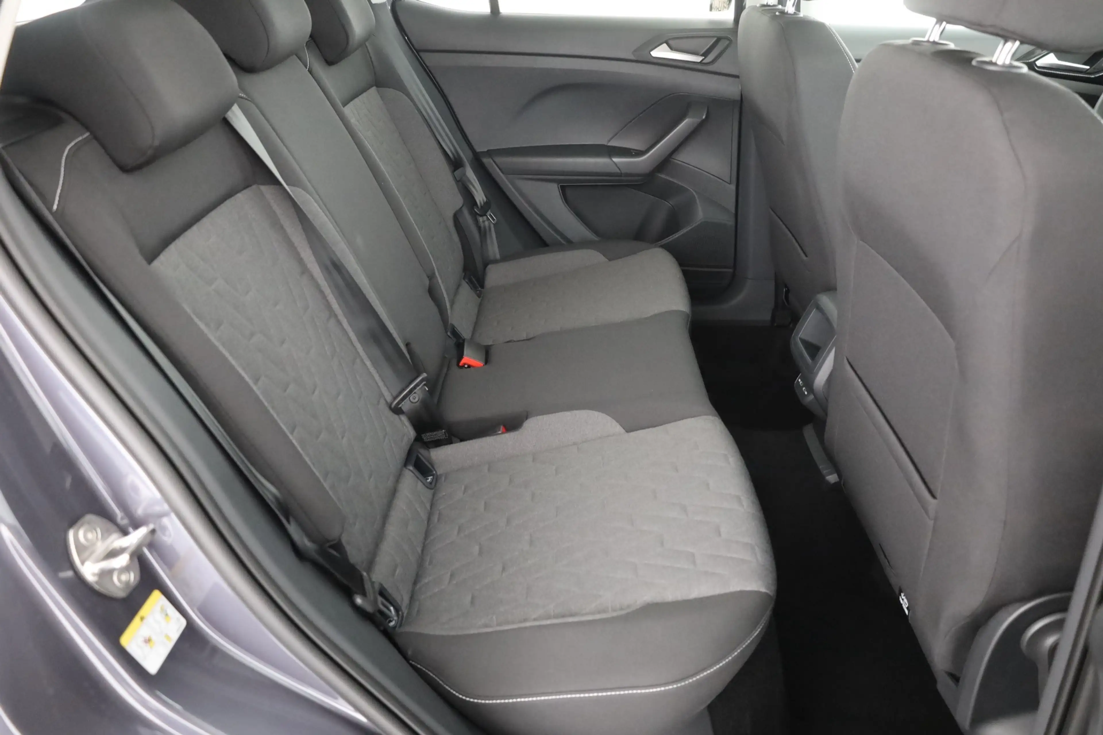 Volkswagen T-Cross 1.5 TSI DSG LED ACC Kamera — photo 24