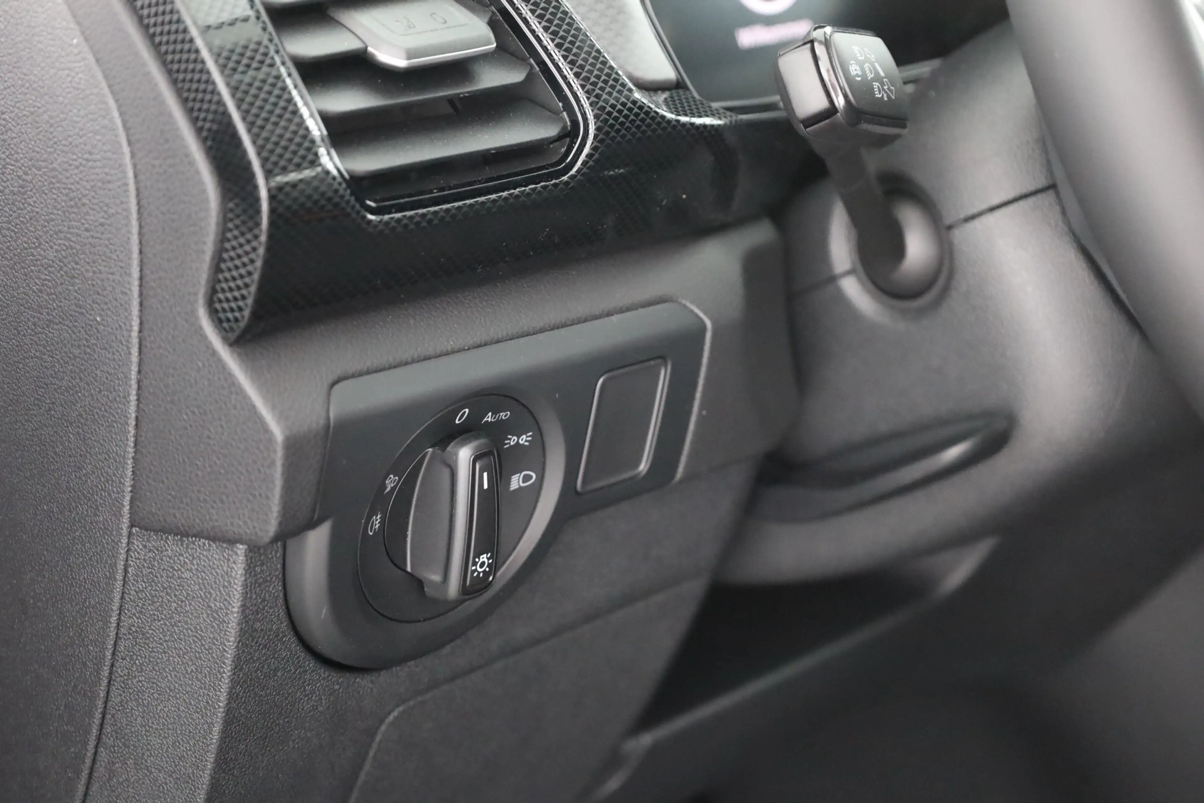 Volkswagen T-Cross 1.5 TSI DSG LED ACC Kamera — photo 20