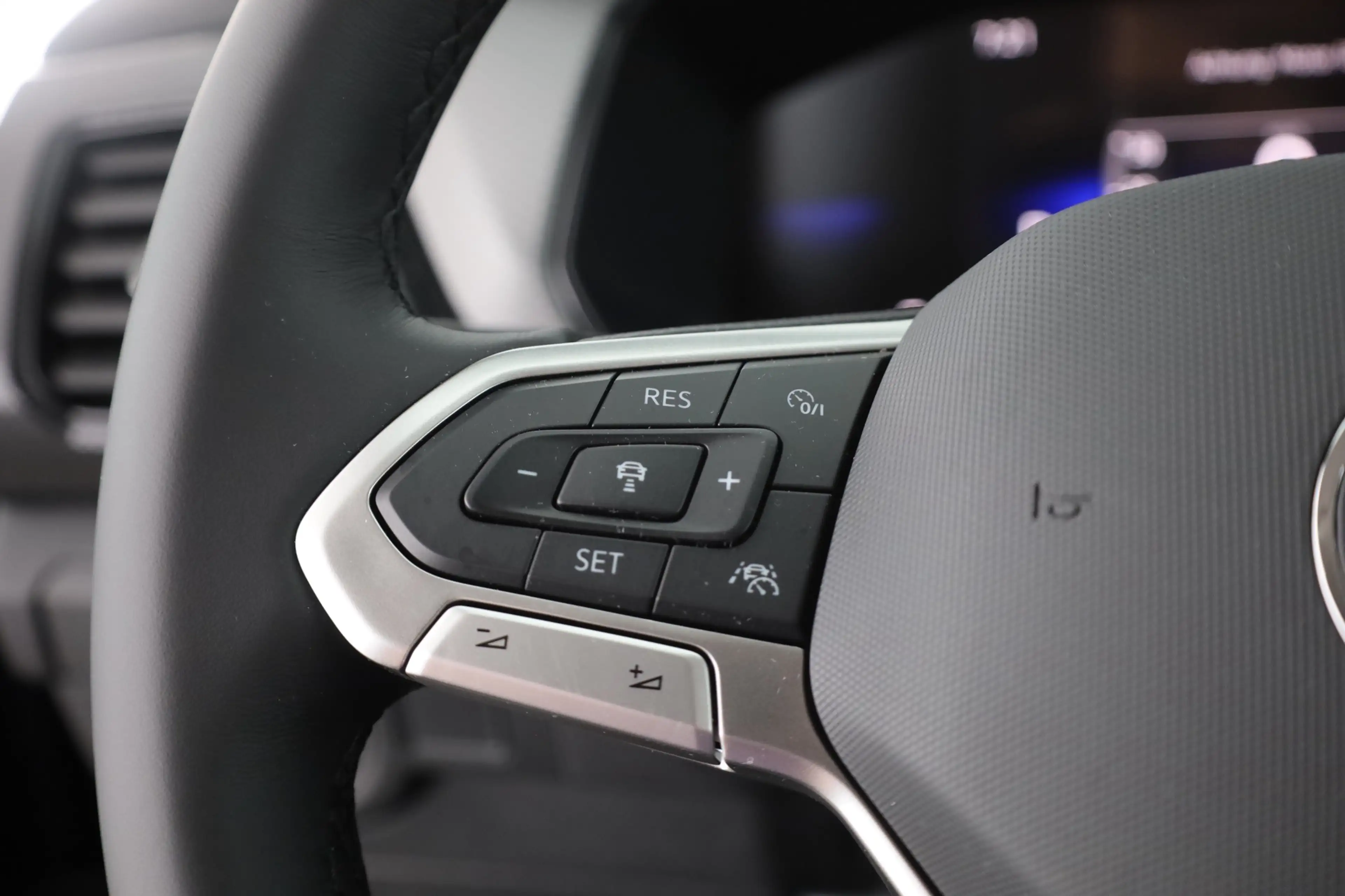 Volkswagen T-Cross 1.5 TSI DSG LED ACC Kamera — photo 15