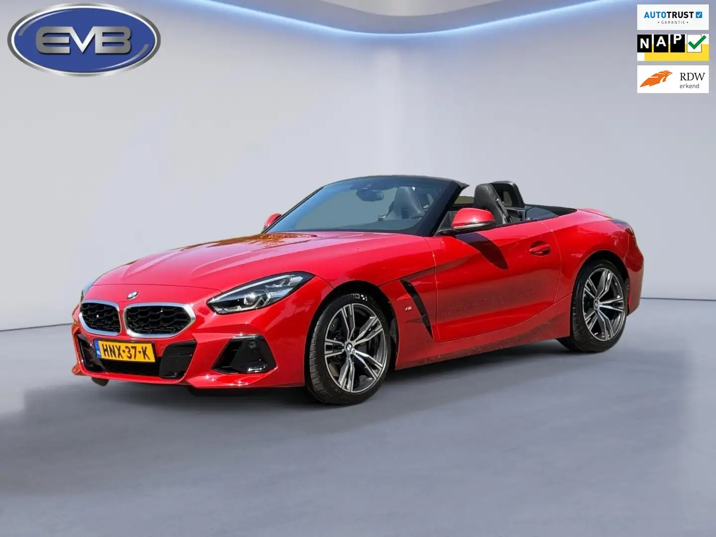 BMW Z4 Roadster SDrive20i 197 pk Automaat M SPORT, 9200 k Rood - 1