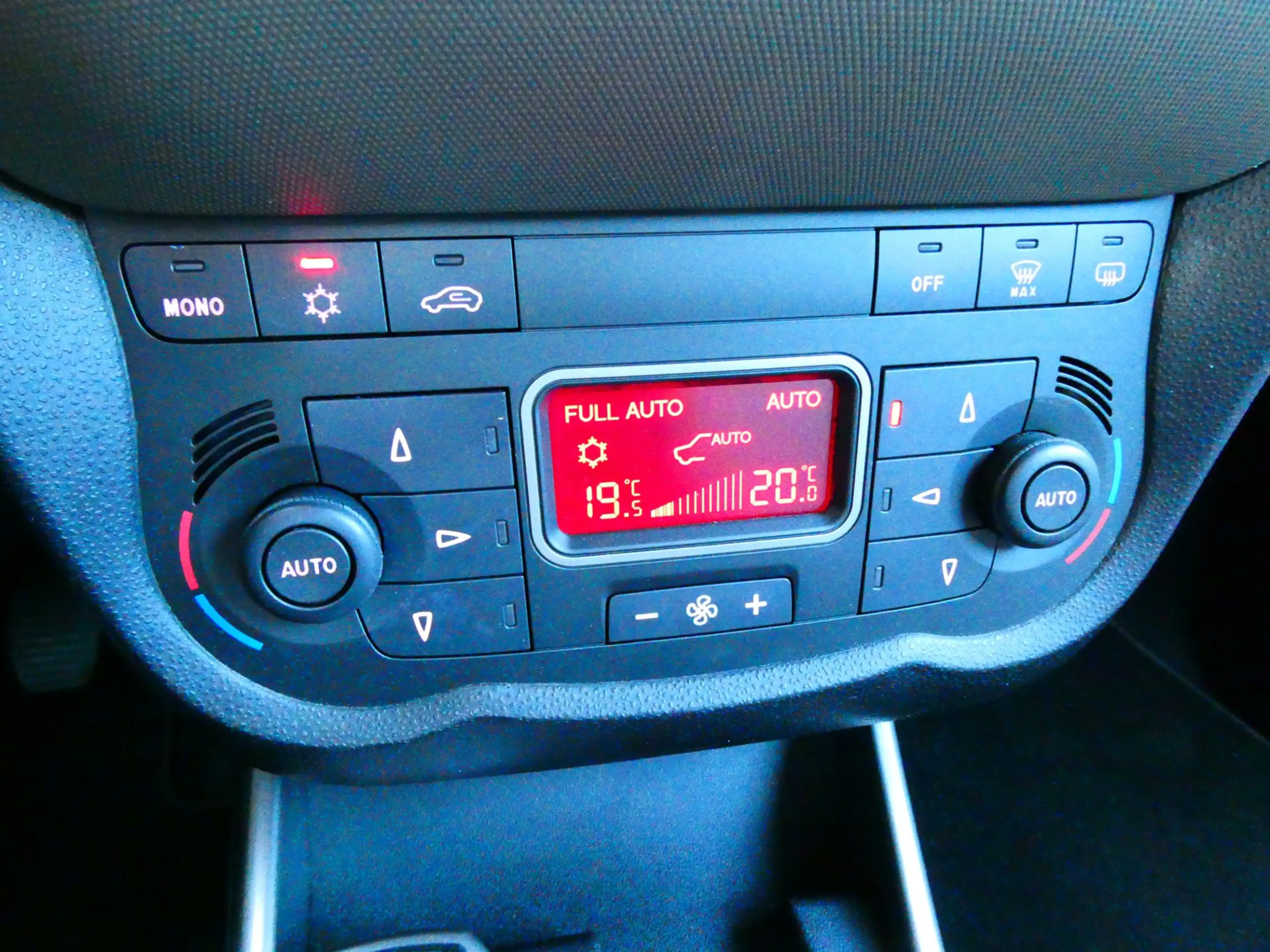 Alfa Romeo MiTo 0.9 TwinAir Distinctive 1e eigenaar 93.000km. 105p — photo 14