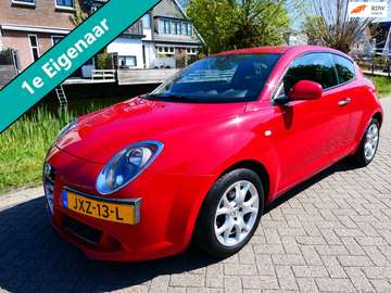 0.9 TwinAir Distinctive 1e eigenaar 93.000km. 105p