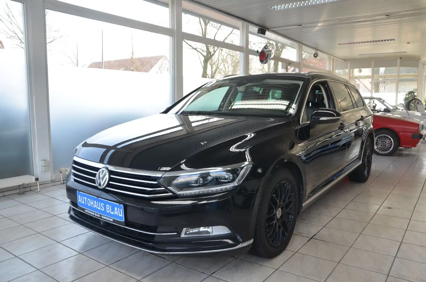 Volkswagen Passat Variant 2.0 TDI 4Motion Highline*DIGITAL* Černá - 1