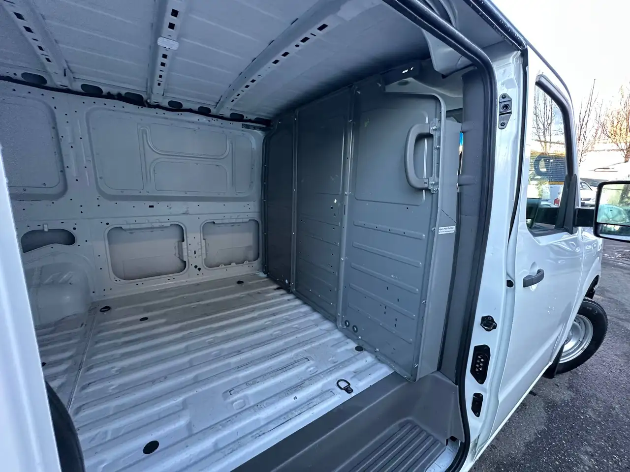 Nissan NV Cargo fotografie Nissan NV Cargo